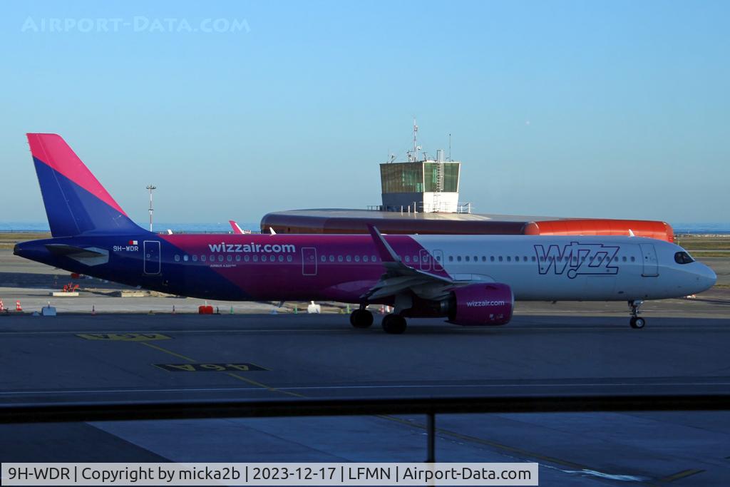 9H-WDR, Airbus 321-271NX C/N 11309, Taxiing