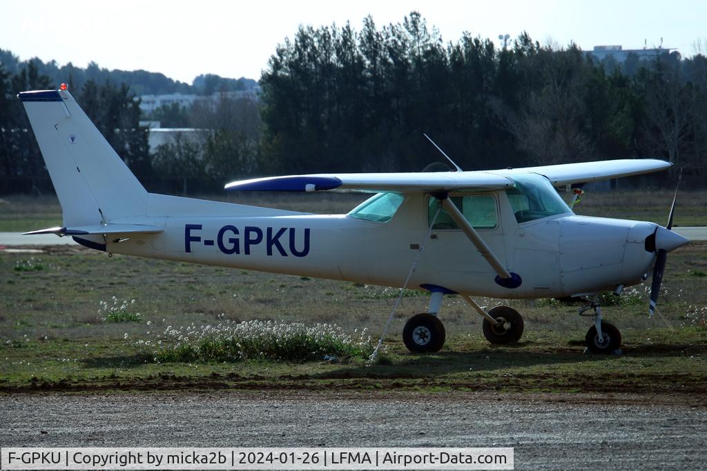 F-GPKU, Cessna 152 C/N 152-82981, Parked