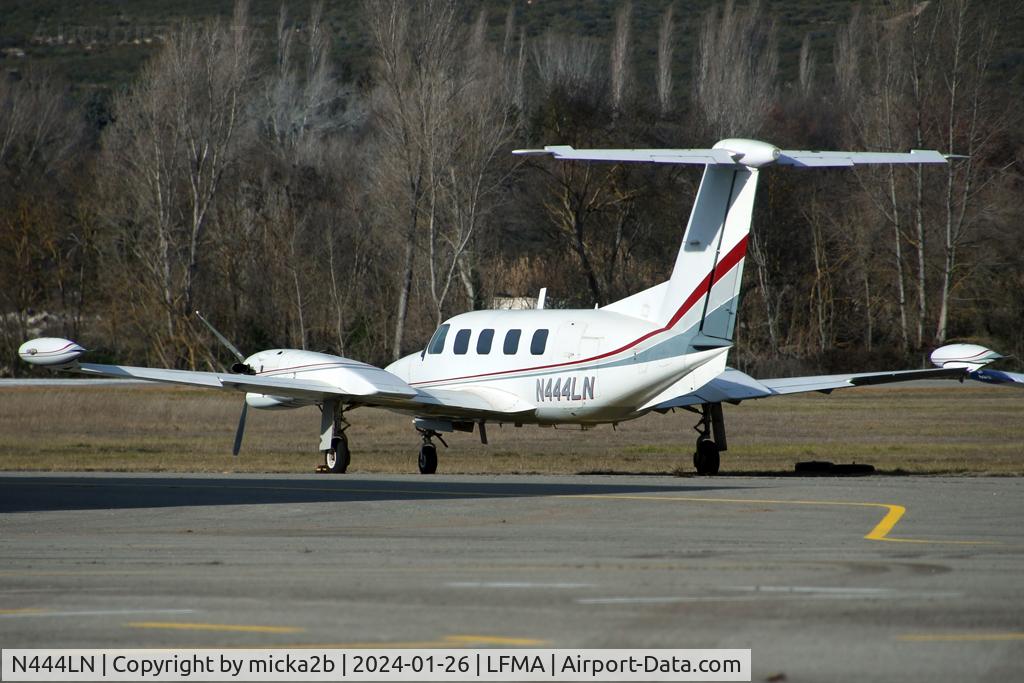 N444LN, 1981 Piper PA-42 Cheyenne III C/N 42-8001045, Parked