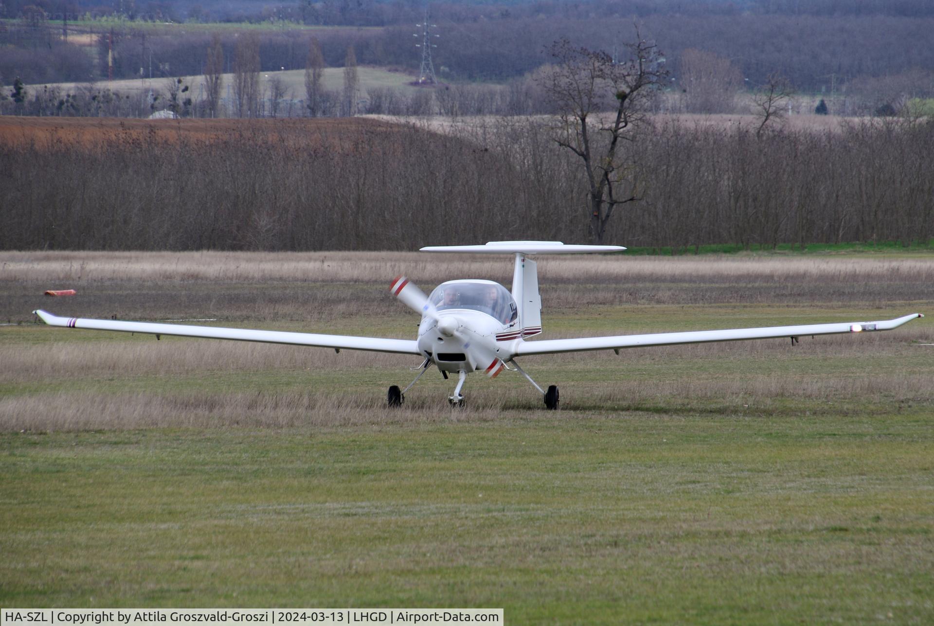 HA-SZL, 1995 Diamond DA-20A-1 Katana C/N 10068, LHGD - Gödöllö Airport, Hungary