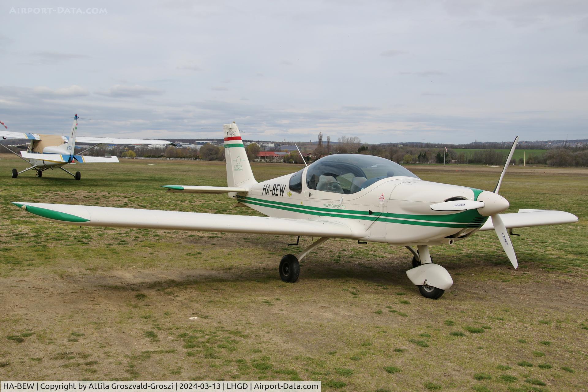 HA-BEW, 2017 Tomark Aero Viper SD-4 RTC C/N 21737, LHGD - Gödöllö Airport, Hungary