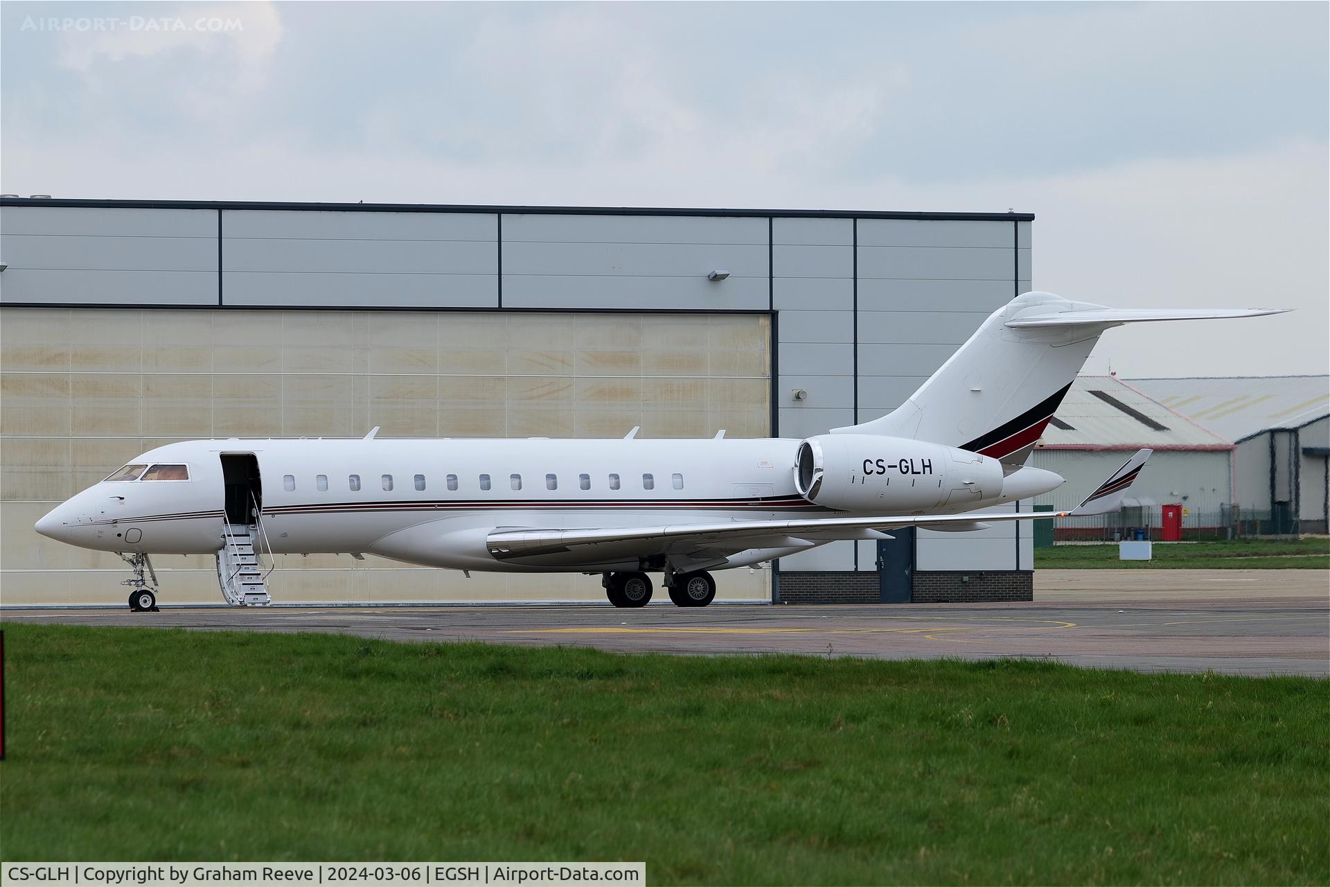 CS-GLH, 2017 Bombardier BD-700-1A10 Global 6000 C/N 9816, Parked at Norwich.