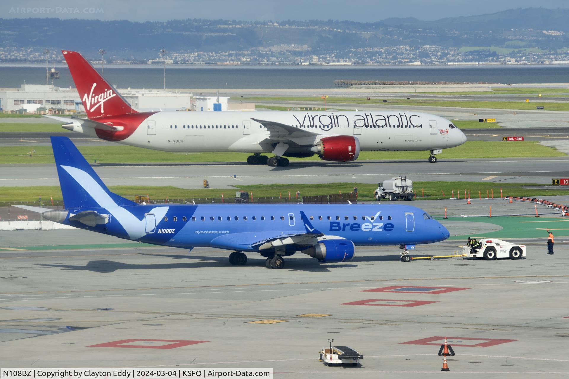 N108BZ, 2007 Embraer ERJ-190AR C/N 19000070, SFO 2024.