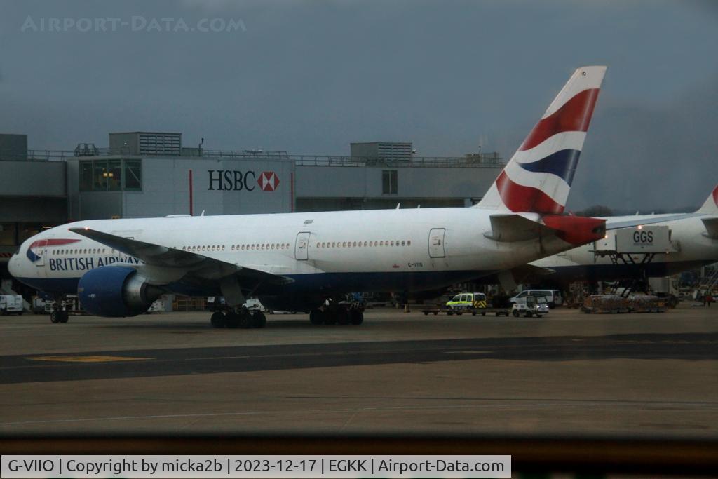 G-VIIO, 1999 Boeing 777-236 C/N 29320, Taxiing