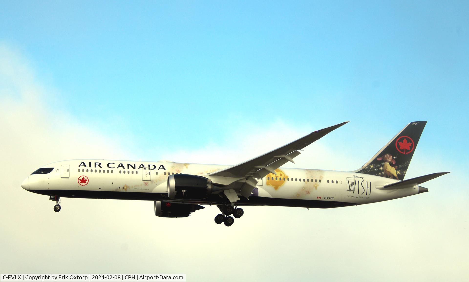 C-FVLX, 2018 Boeing 787-9 Dreamliner C/N 38356, C-FVLX landing rw 22L