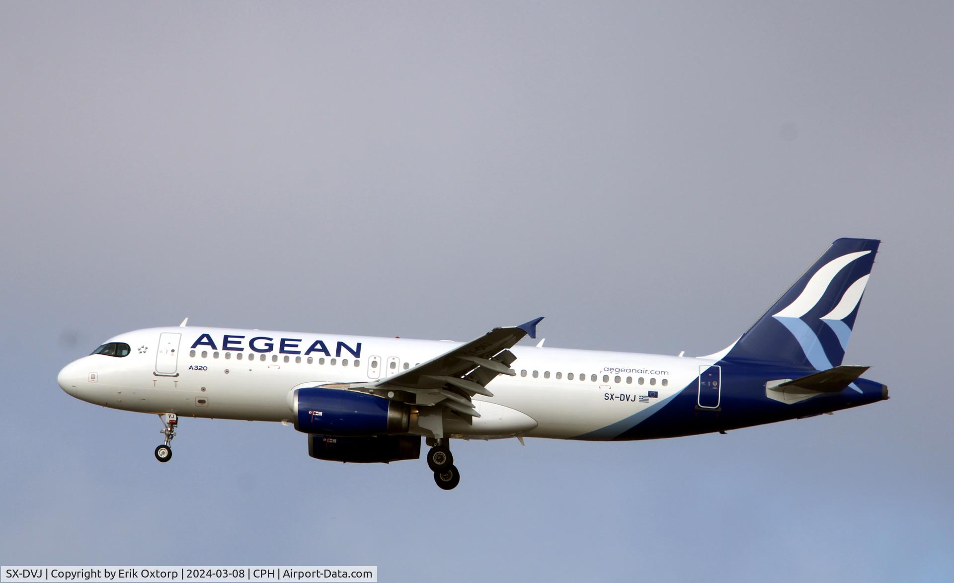 SX-DVJ, 2007 Airbus A320-232 C/N 3365, SX-DVJ landing rw 22L