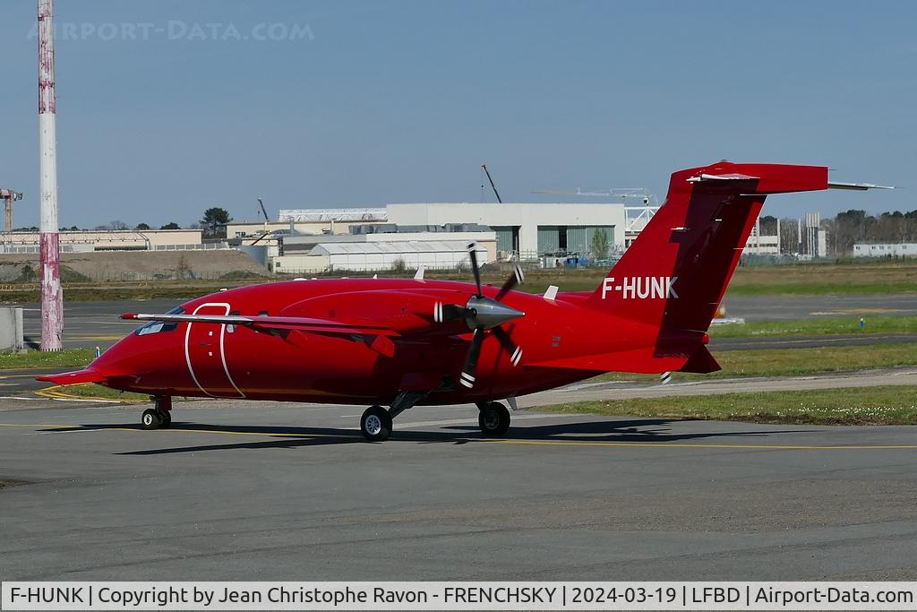 F-HUNK, 2008 Piaggio P-180 Avanti II C/N 1178, Oyonair