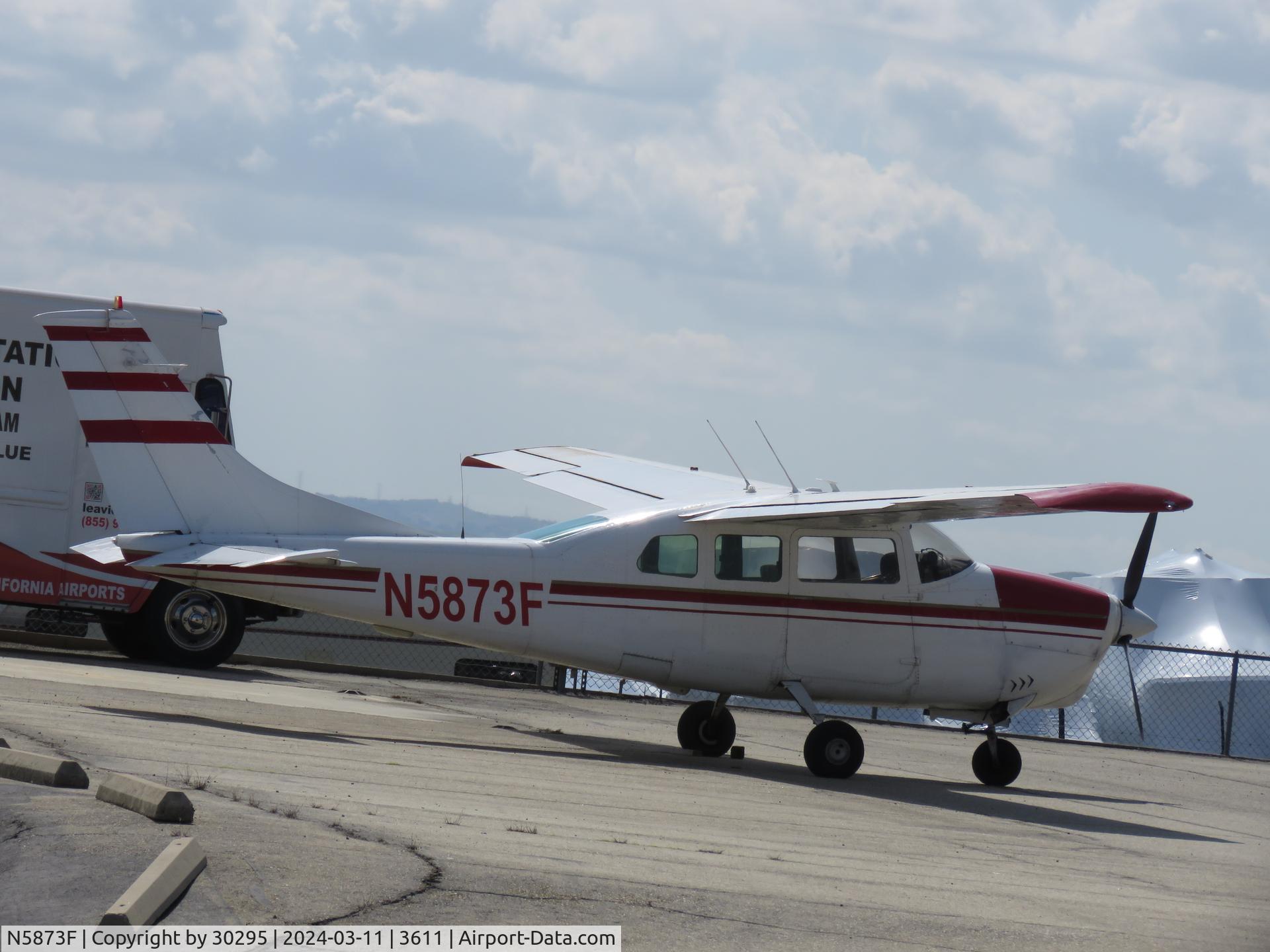 N5873F, 1967 Cessna 210G Centurion C/N 21058873, Parked