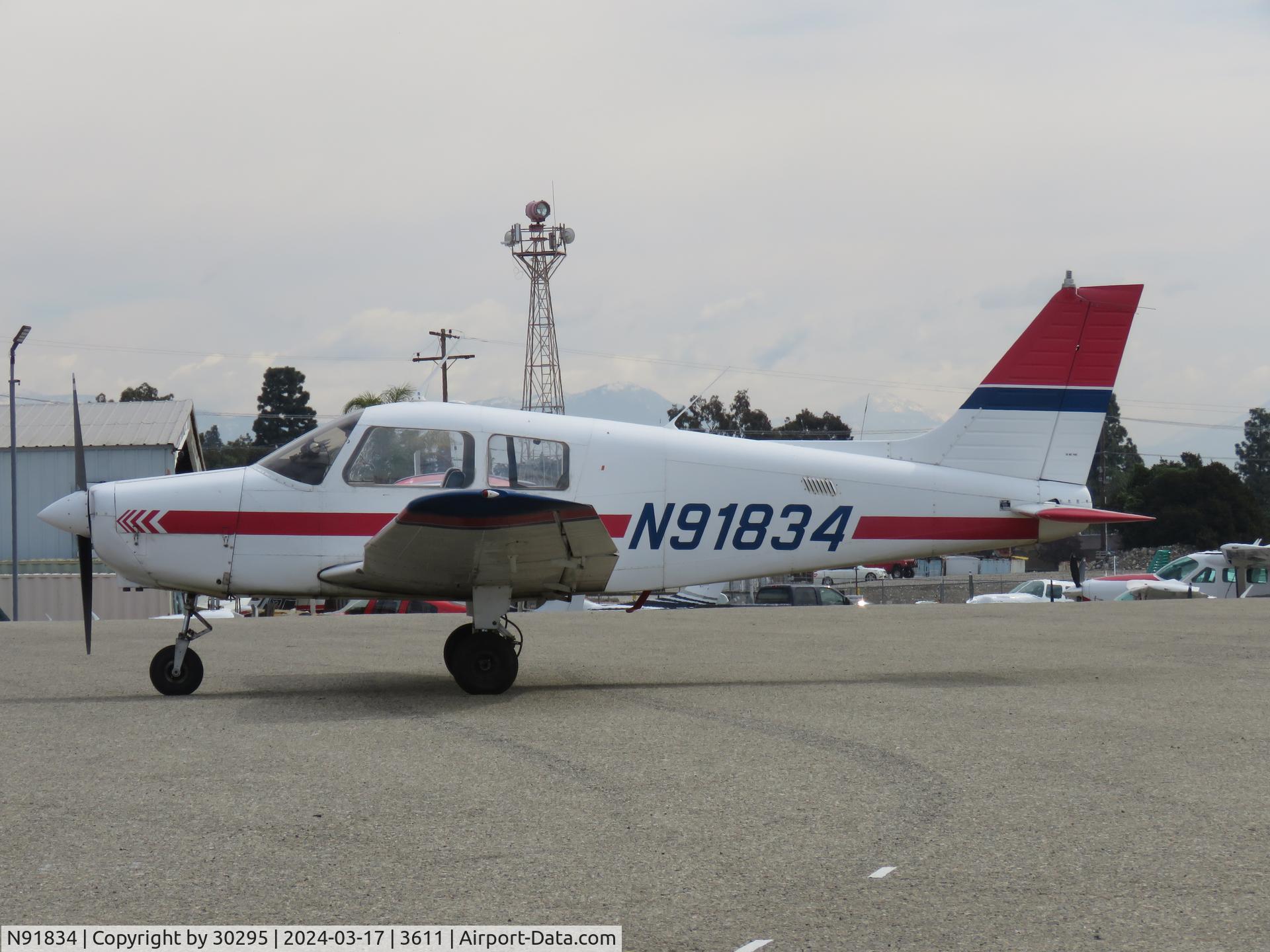 N91834, 1989 Piper PA-28-161 Cadet C/N 2841141, Parked