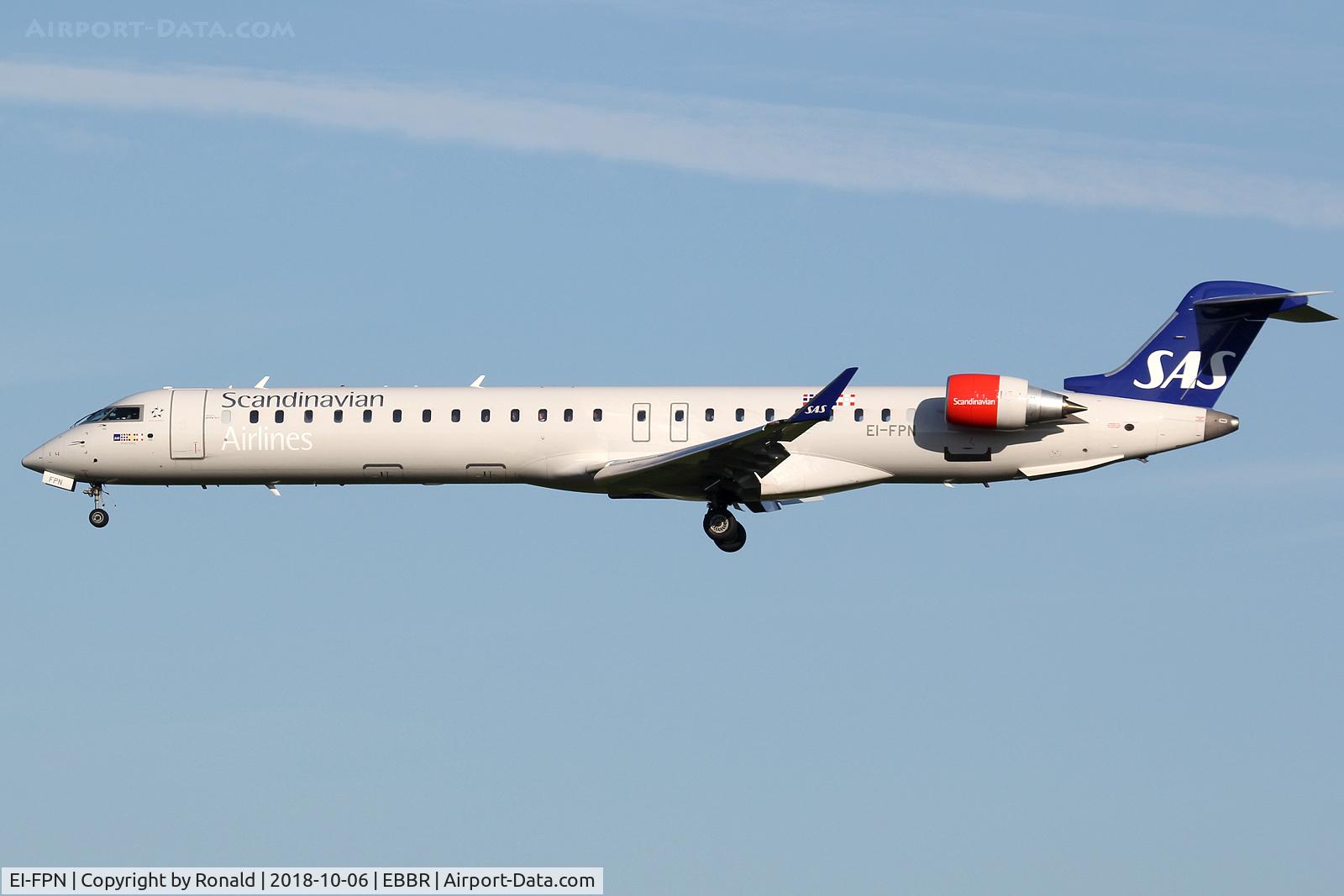 EI-FPN, 2017 Bombardier CRJ-900 (CL-600-2D24) C/N 15433, at ebbr