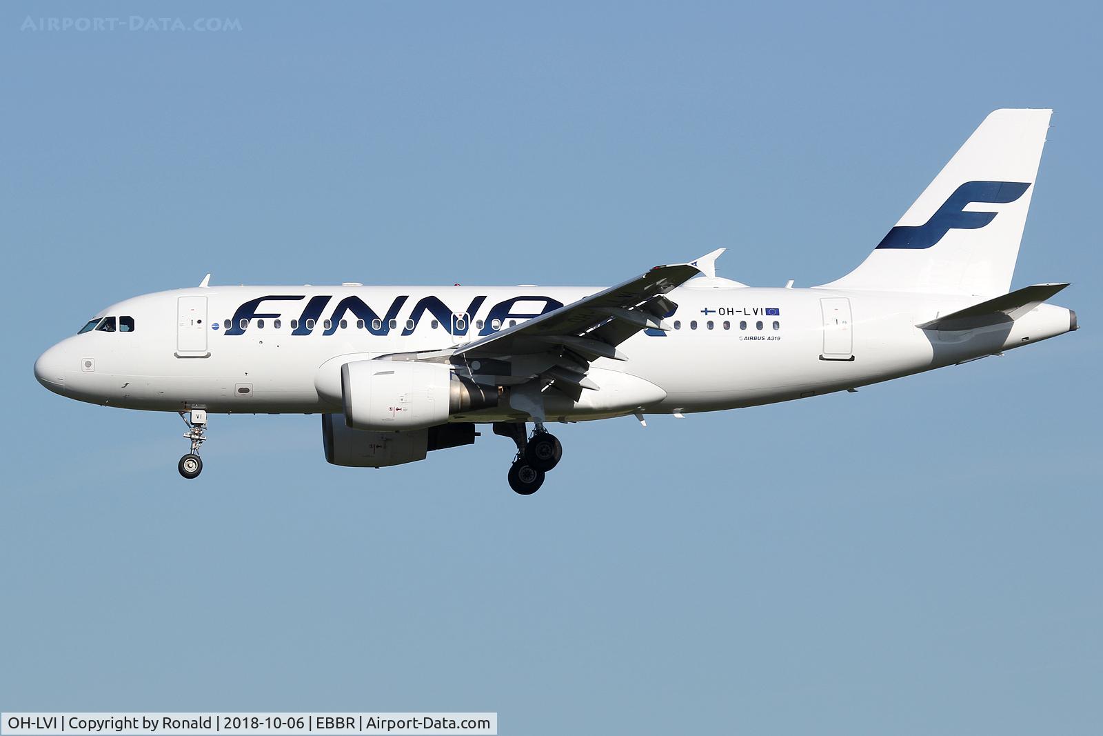 OH-LVI, 2000 Airbus A319-112 C/N 1364, at ebbr