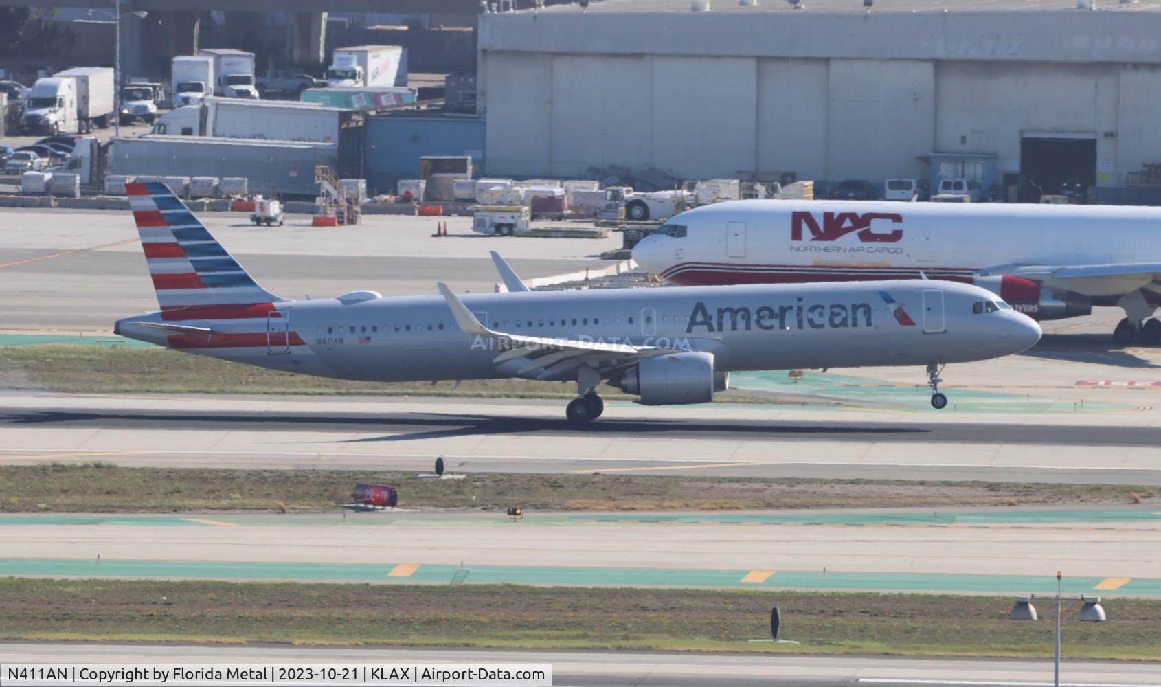 N411AN, 2020 Airbus A321-253NX C/N 9318, AAL A321N zx PHX-LAX