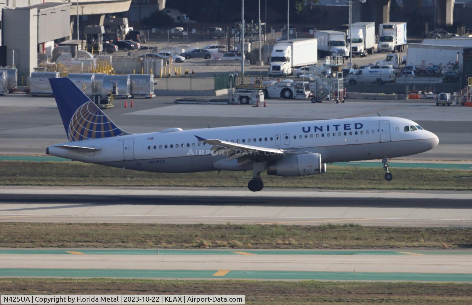 N425UA, 1995 Airbus A320-232 C/N 508, UAL A320 oc zx MMSD-LAX