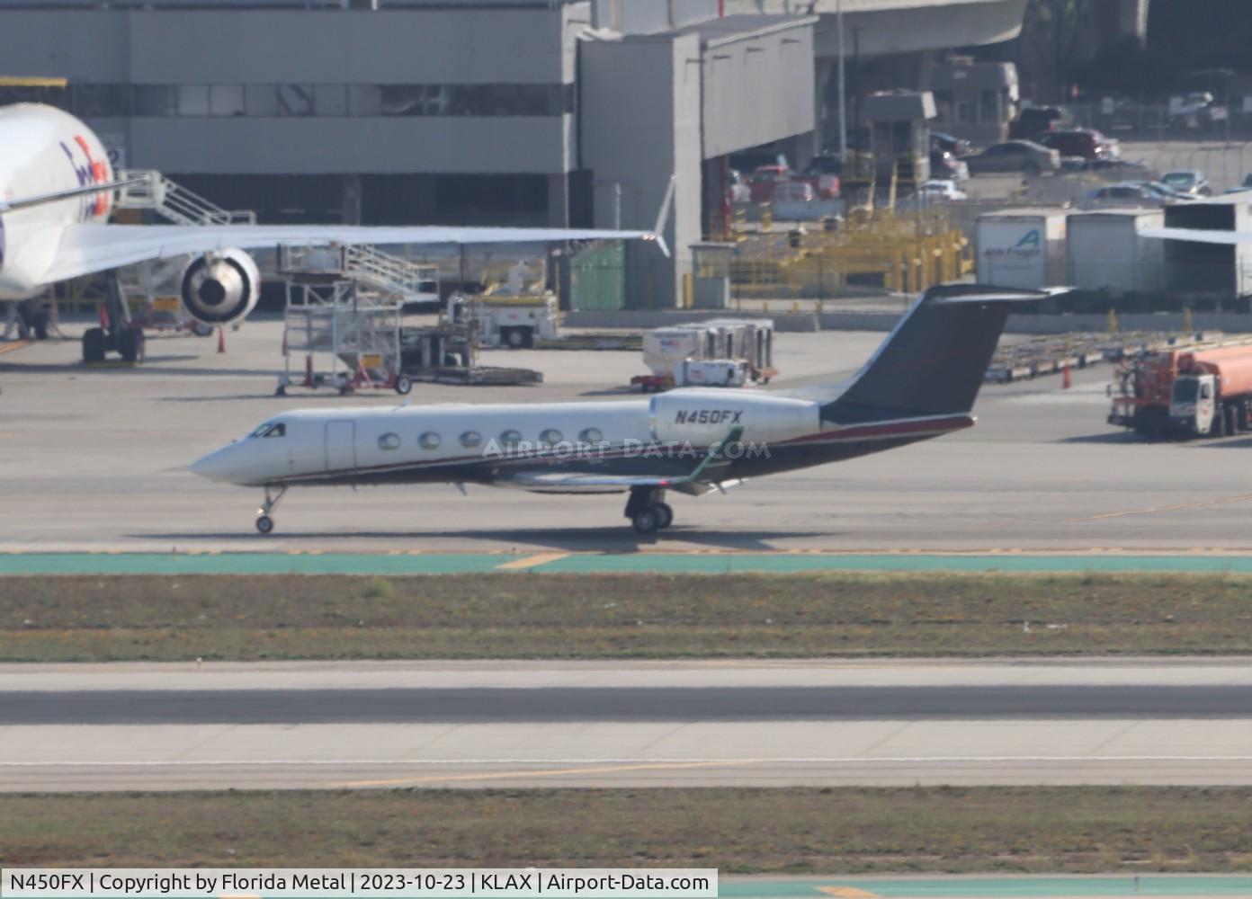 N450FX, 2015 Gulfstream GIV-X (G450) C/N 4330, G450 zx