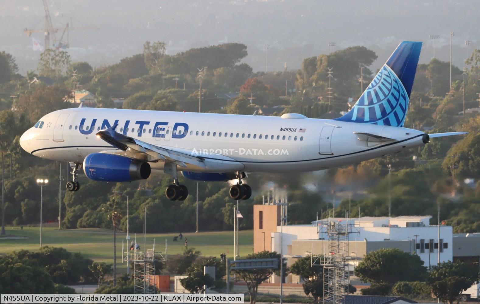 N455UA, 1999 Airbus A320-232 C/N 1105, UAL A320 nc zx CYVR-LAX