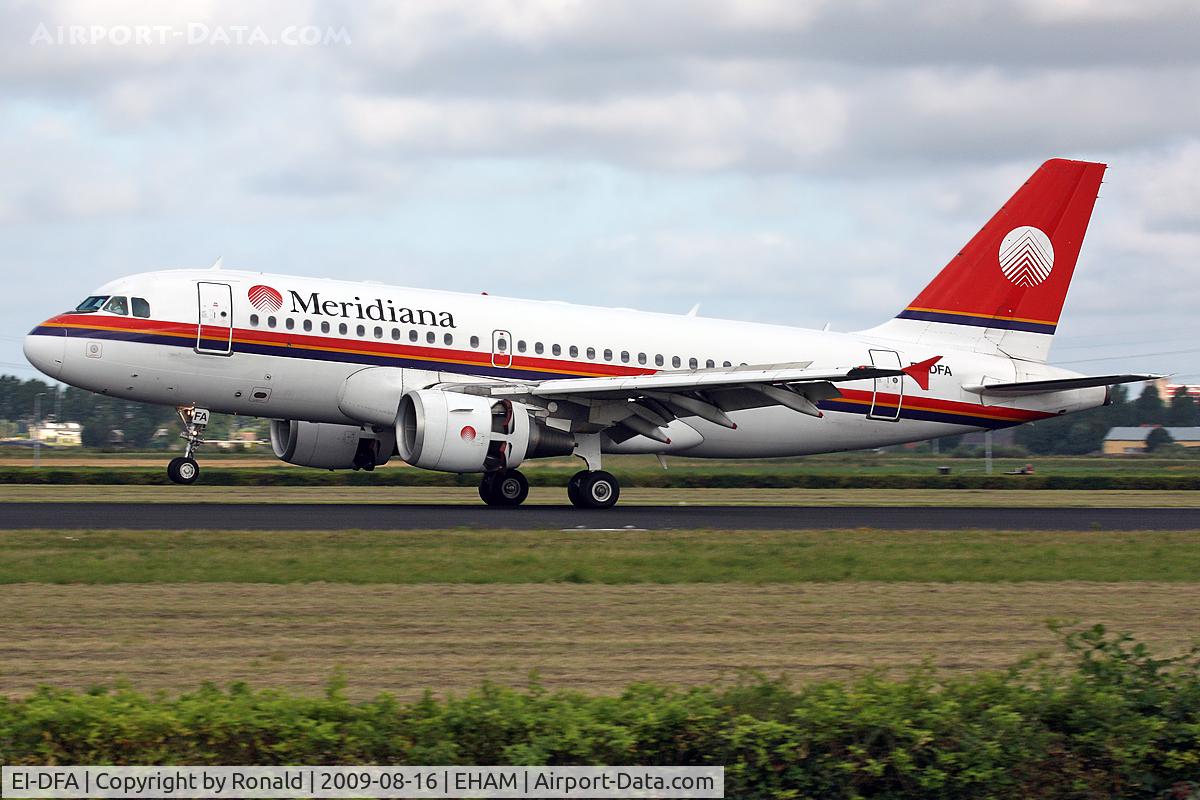EI-DFA, 2000 Airbus A320-232 C/N 1305, at spl