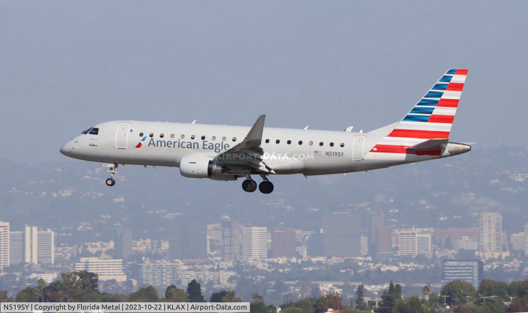 N519SY, 2021 Embraer 175LR (ERJ-170-200LR) C/N 17000899, SKW/AE E175 zx SFO-LAX