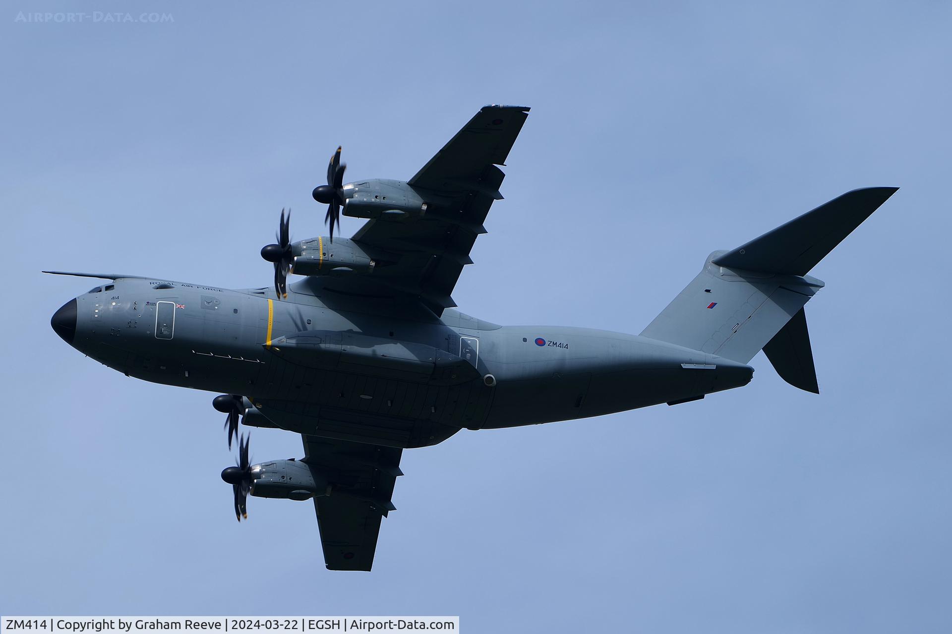 ZM414, 2017 Airbus A400M-180 Atlas C.1 C/N 047, In the circuit at Norwich.