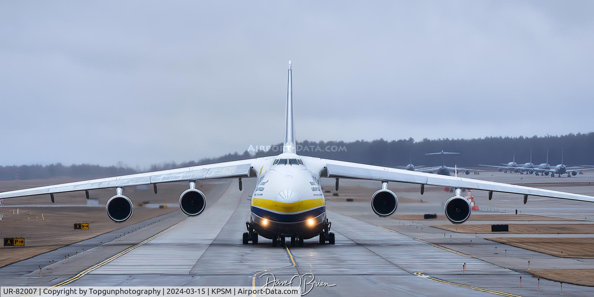 UR-82007, 1988 Antonov An-124-100 Ruslan C/N 19530501005, 