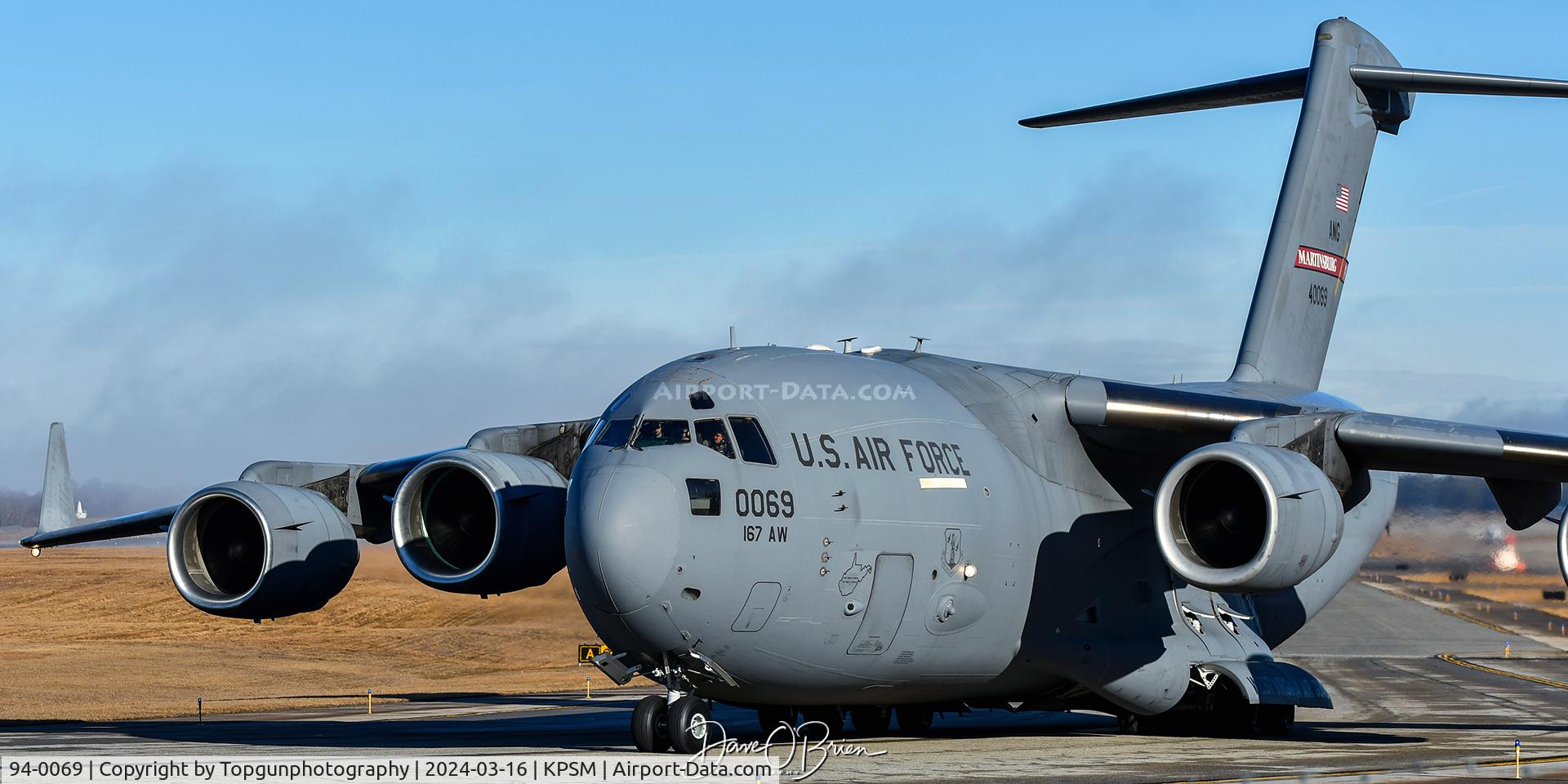 94-0069, 1994 McDonnell Douglas C-17A Globemaster III C/N 50029/F-28, 167th AS / Martinsburg, WV