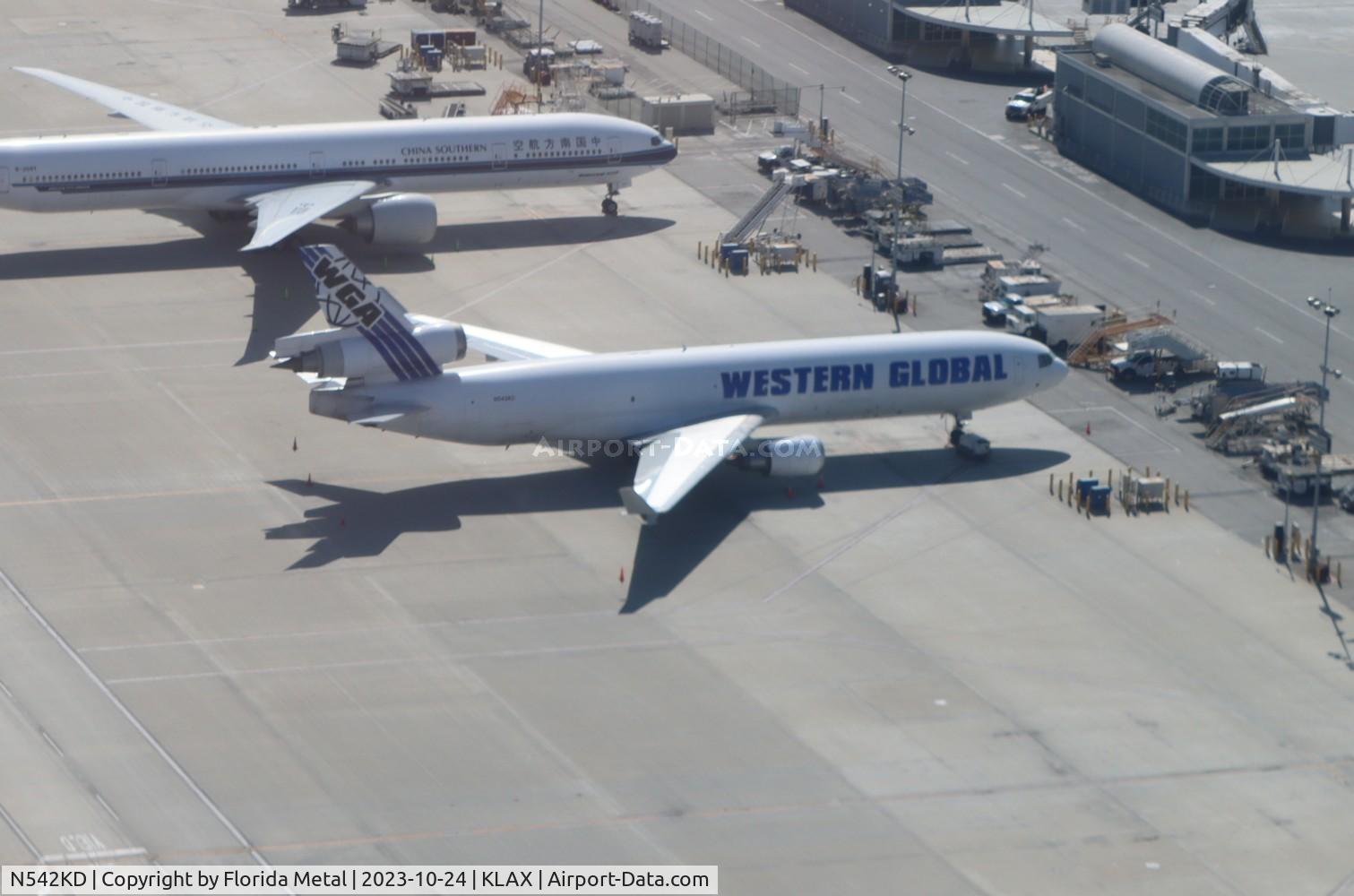 N542KD, McDonnell Douglas MD-11 C/N 48542, Western Global MD-11F zx
