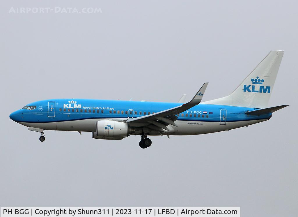 PH-BGG, 2009 Boeing 737-7K2 C/N 30367, Landing rwy 23