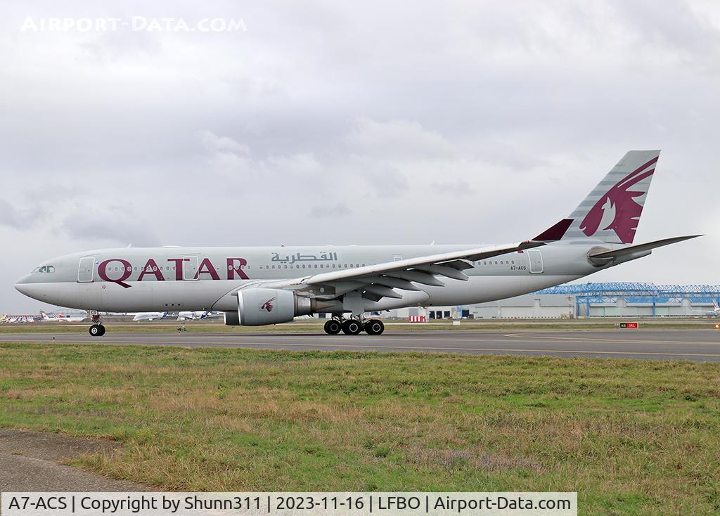 A7-ACS, 2007 Airbus A330-202 C/N 820, Taxiing to the Terminal...