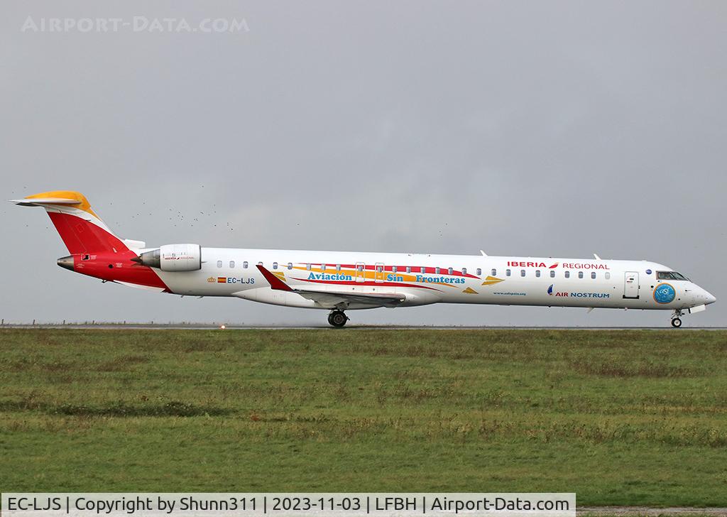 EC-LJS, 2010 Bombardier CRJ-1000ER NG (CL-600-2E25) C/N 19003, Taxiing to the Terminal with special c/s... Special Rugby flight...