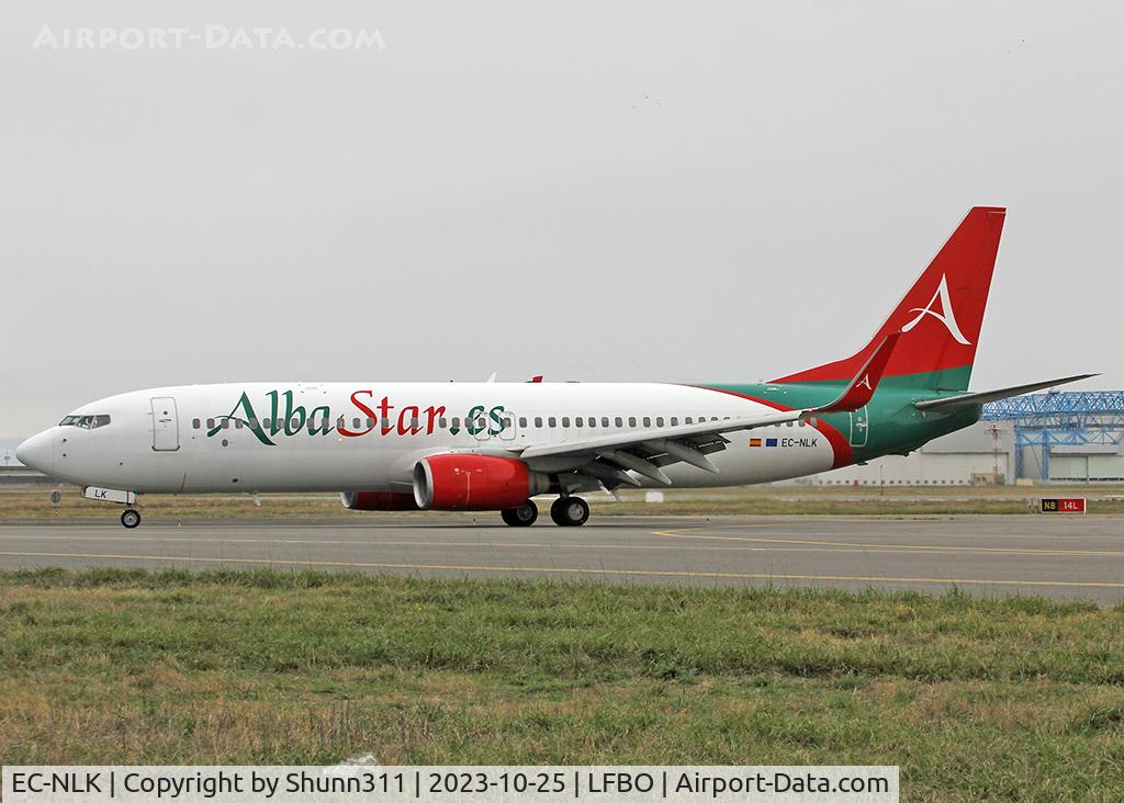 EC-NLK, 2003 Boeing 737-81M C/N 33104, Taxiing holding point rwy 32R for departure...