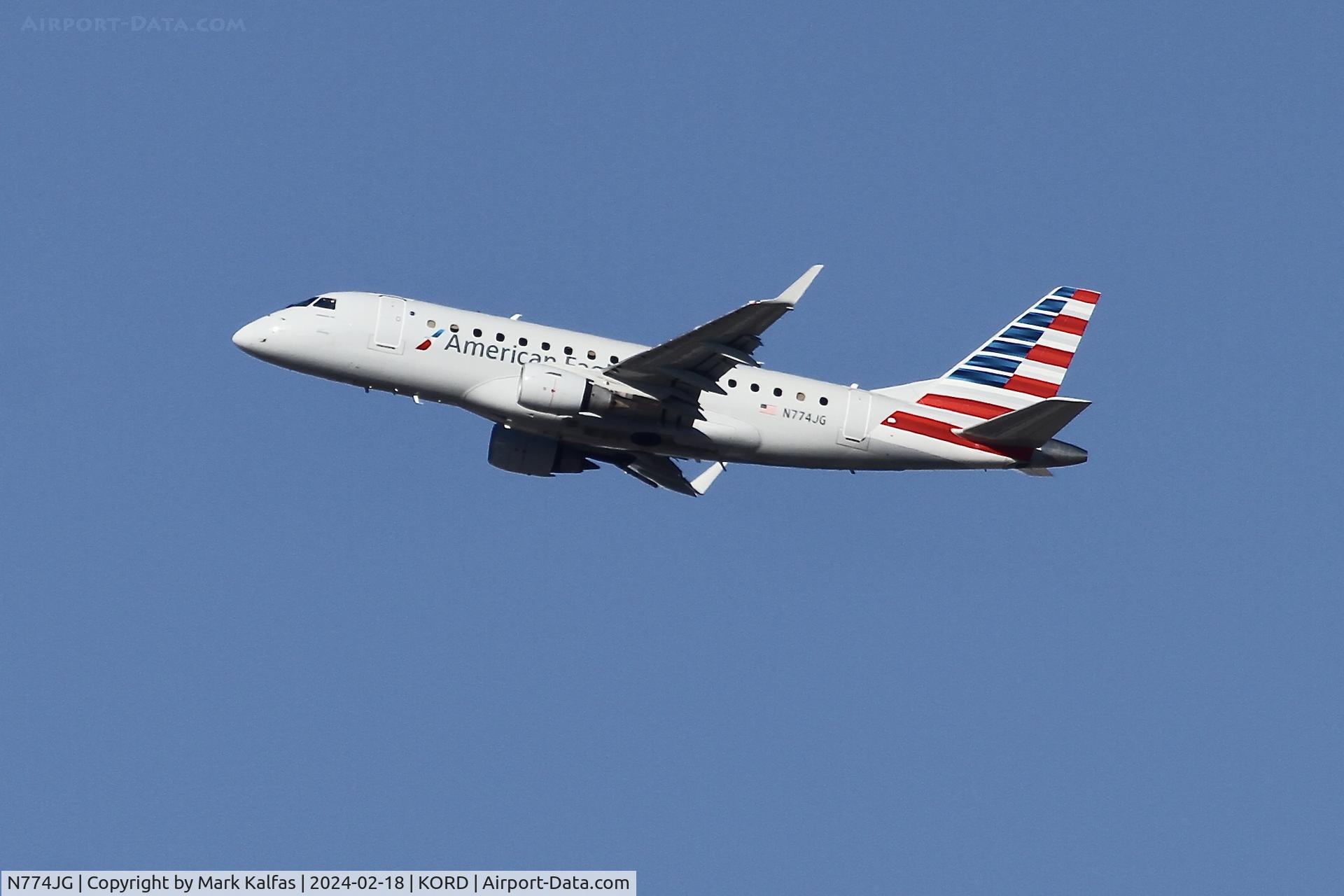 N774JG, 2004 Embraer 170SE (ERJ-170-100SE) C/N 17000007, E170 Envoy/ American Eagle EMBRAER ERJ 170-100 SE N774JG ENY3553 ORD-ALB