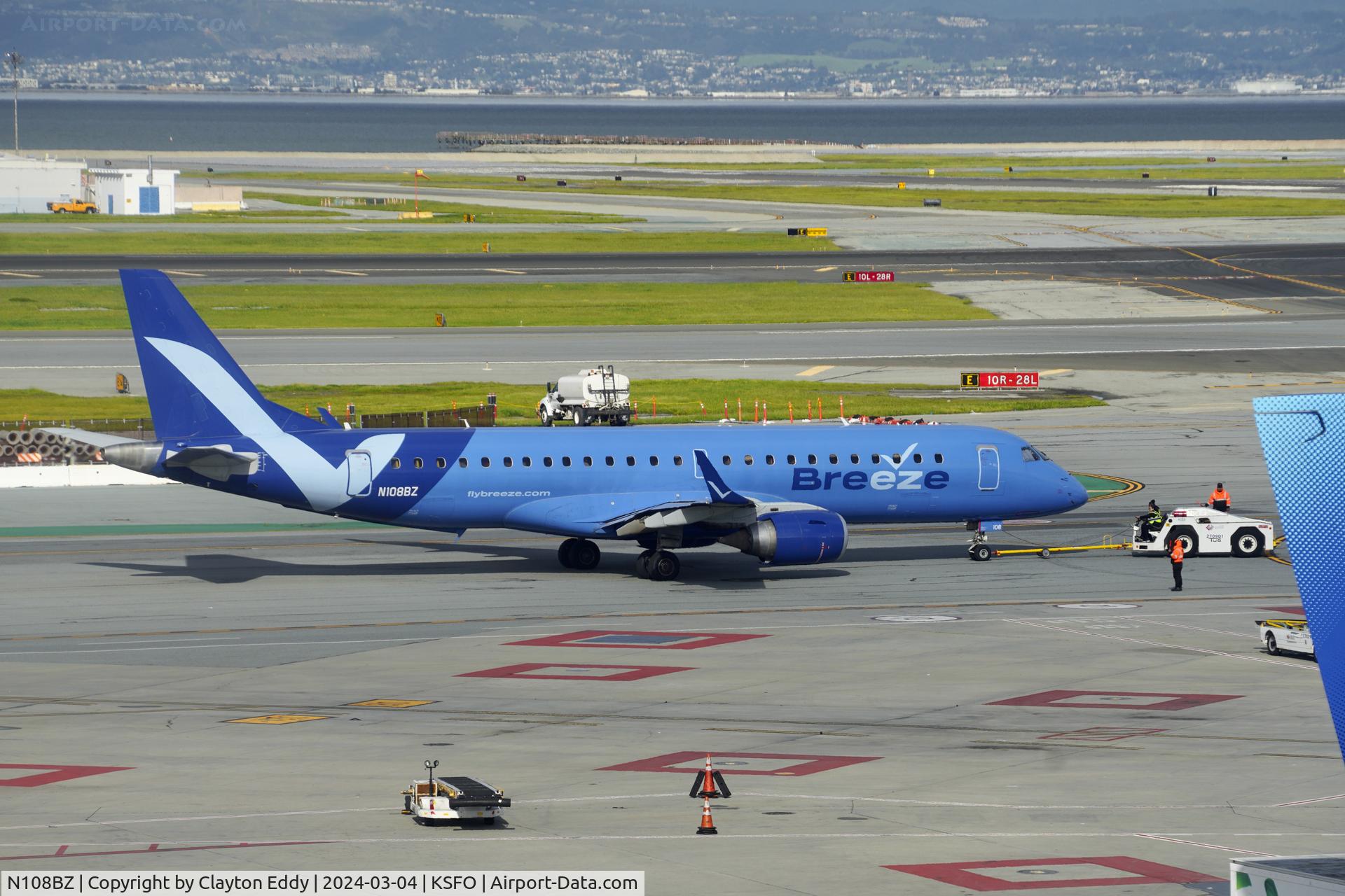 N108BZ, 2007 Embraer 190AR (ERJ-190-100IGW) C/N 19000070, Sky Terrace SFO 2024.