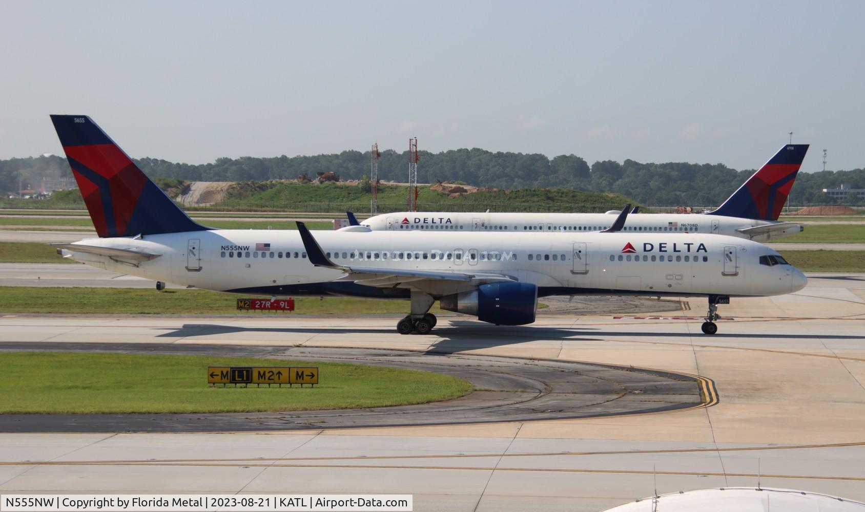 N555NW, 2002 Boeing 757-251 C/N 33391, DAL 752 zx ATL-SXM