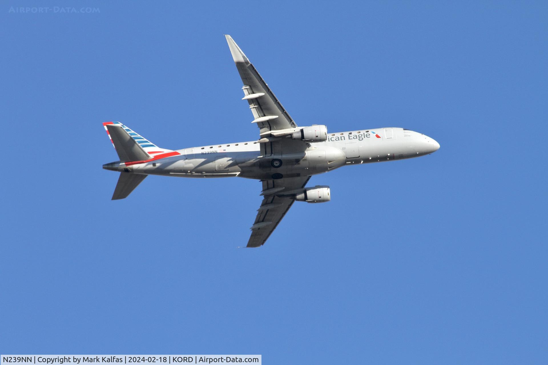 N239NN, 2016 Embraer 175LR (ERJ-170-200LR) C/N 17000586, E75L Envoy Air/American Eagle Embraer 175LR ERJ-170-200LR N239NN ENY3317 ORD-XNA