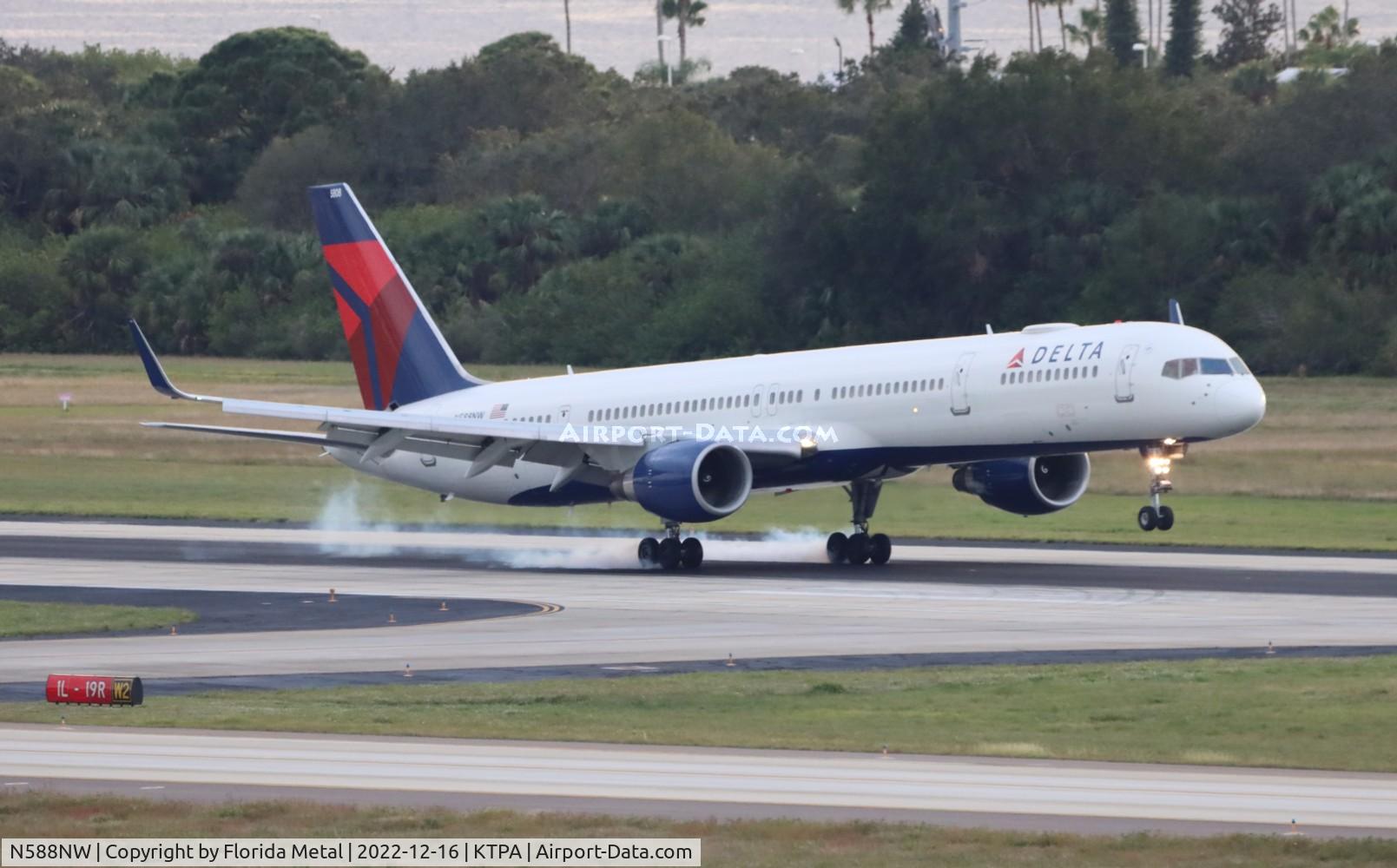 N588NW, 2003 Boeing 757-351 C/N 32988, DAL 753 zx ATL-TPA