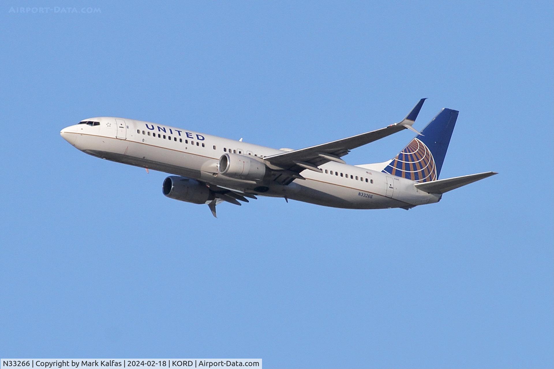 N33266, 2001 Boeing 737-824 C/N 32403, B738 United Airlines BOEING 737-824 N33266 UAL1865 ORD-MCI
