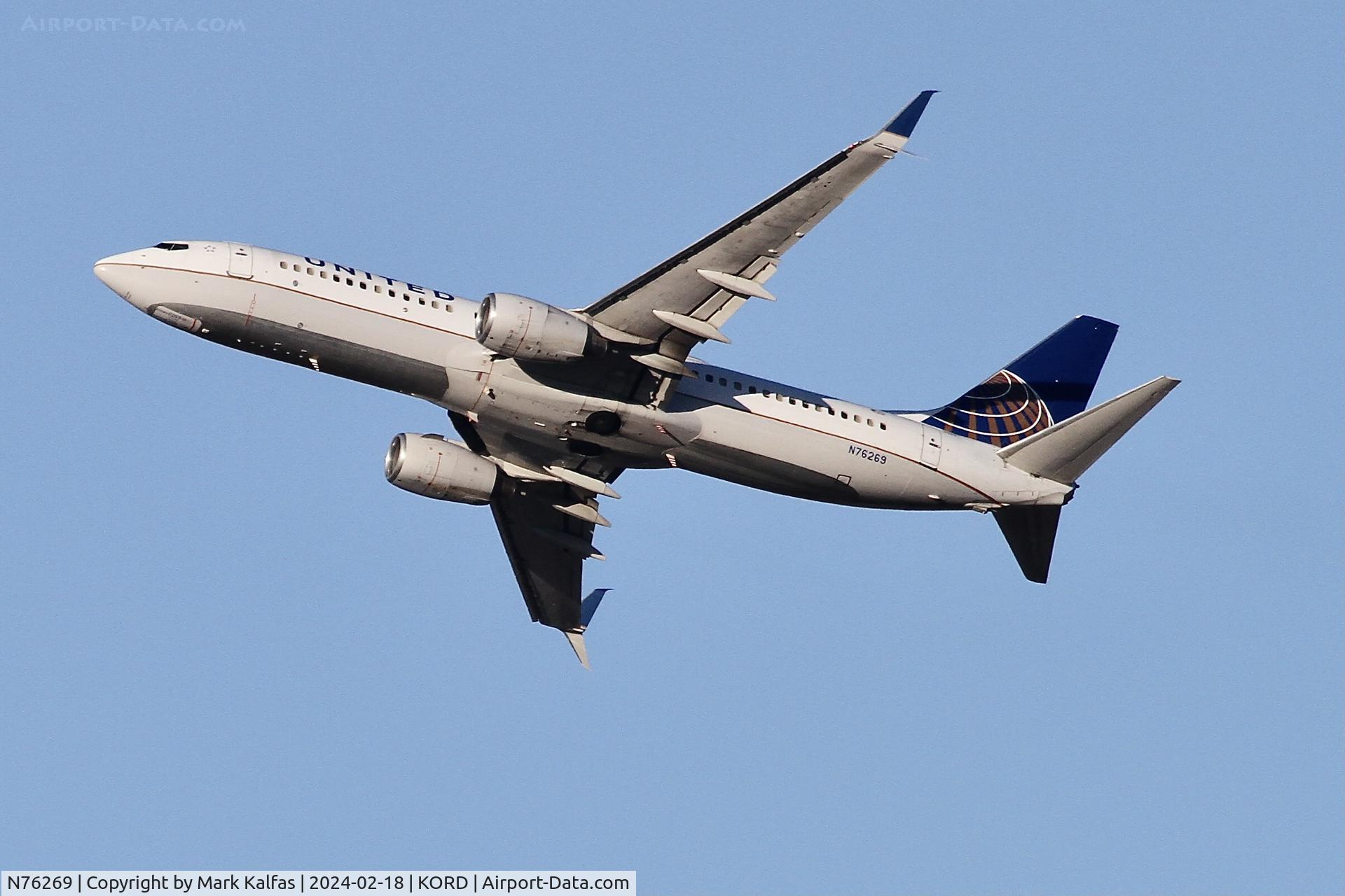 N76269, 2001 Boeing 737-824 C/N 31588, B738 United Airlines BOEING 737-824 N76269 UAL1933 ORD-MSP