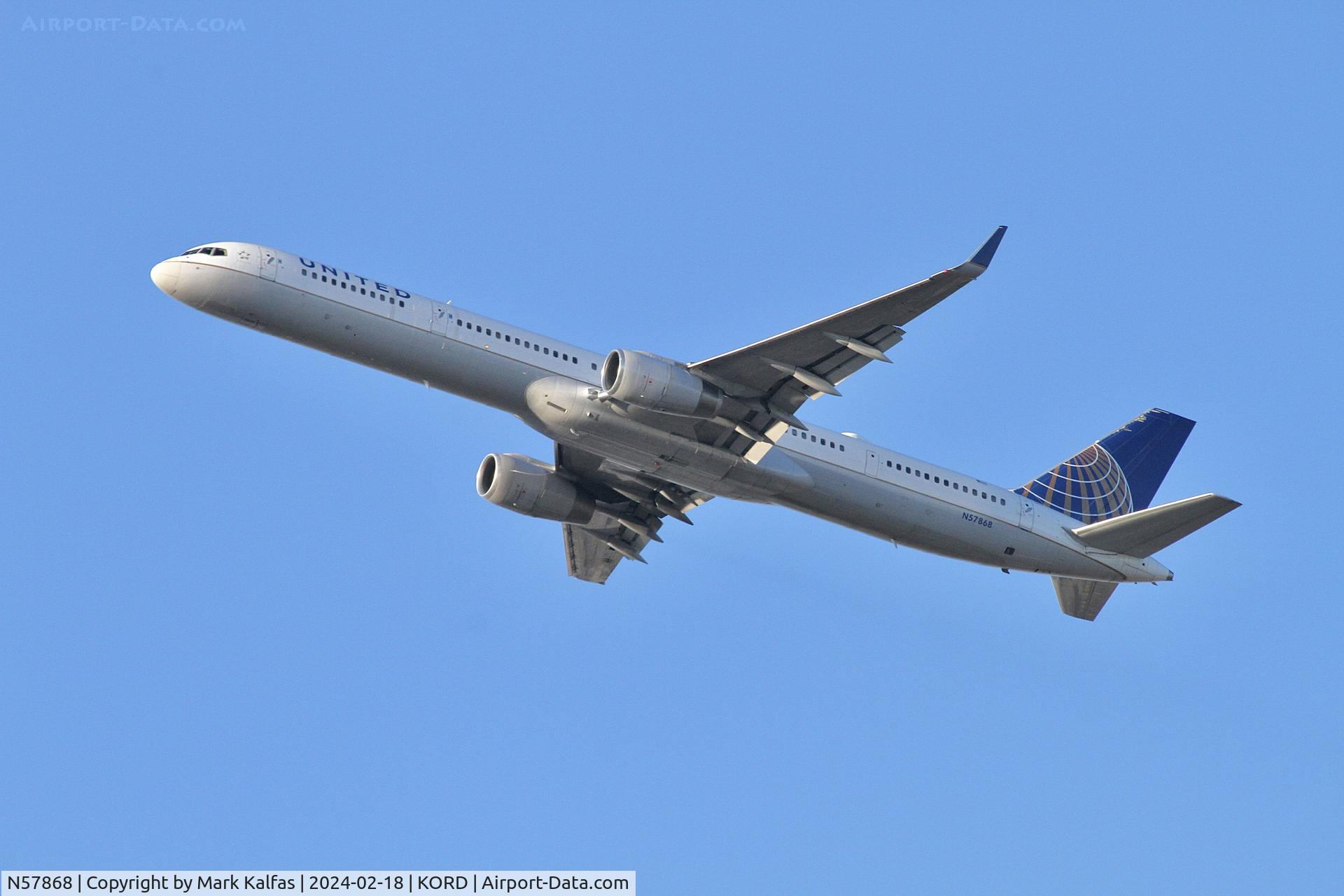 N57868, 2002 Boeing 757-33N C/N 32590, B753 United Airlines Boeing 757-324,N57868 UAL323 ORD-DEN