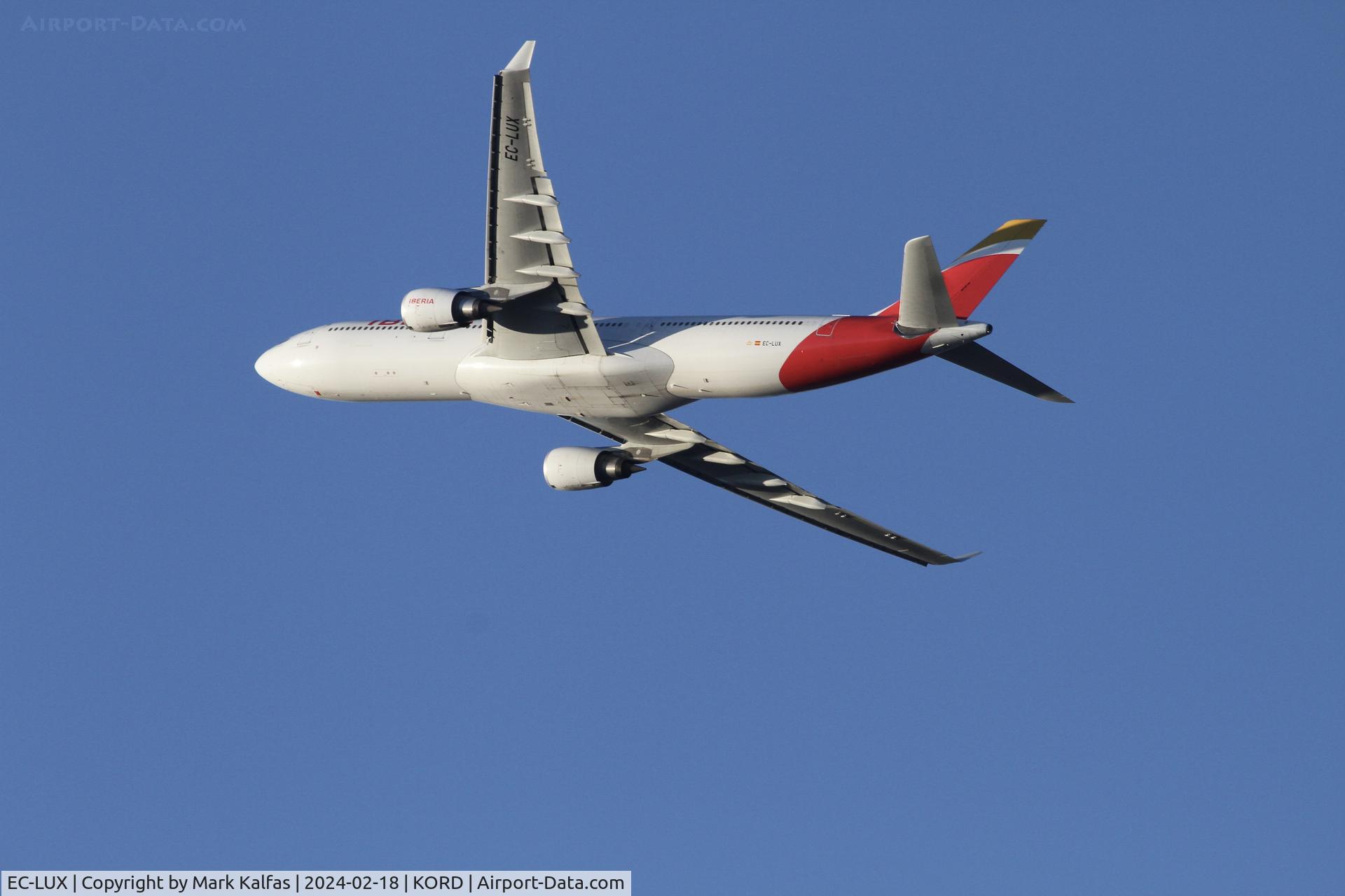 EC-LUX, 2013 Airbus A330-302 C/N 1405, A332 Iberia Airbus A330-302 EC-LUX IBE6274 KORD-LEMD
