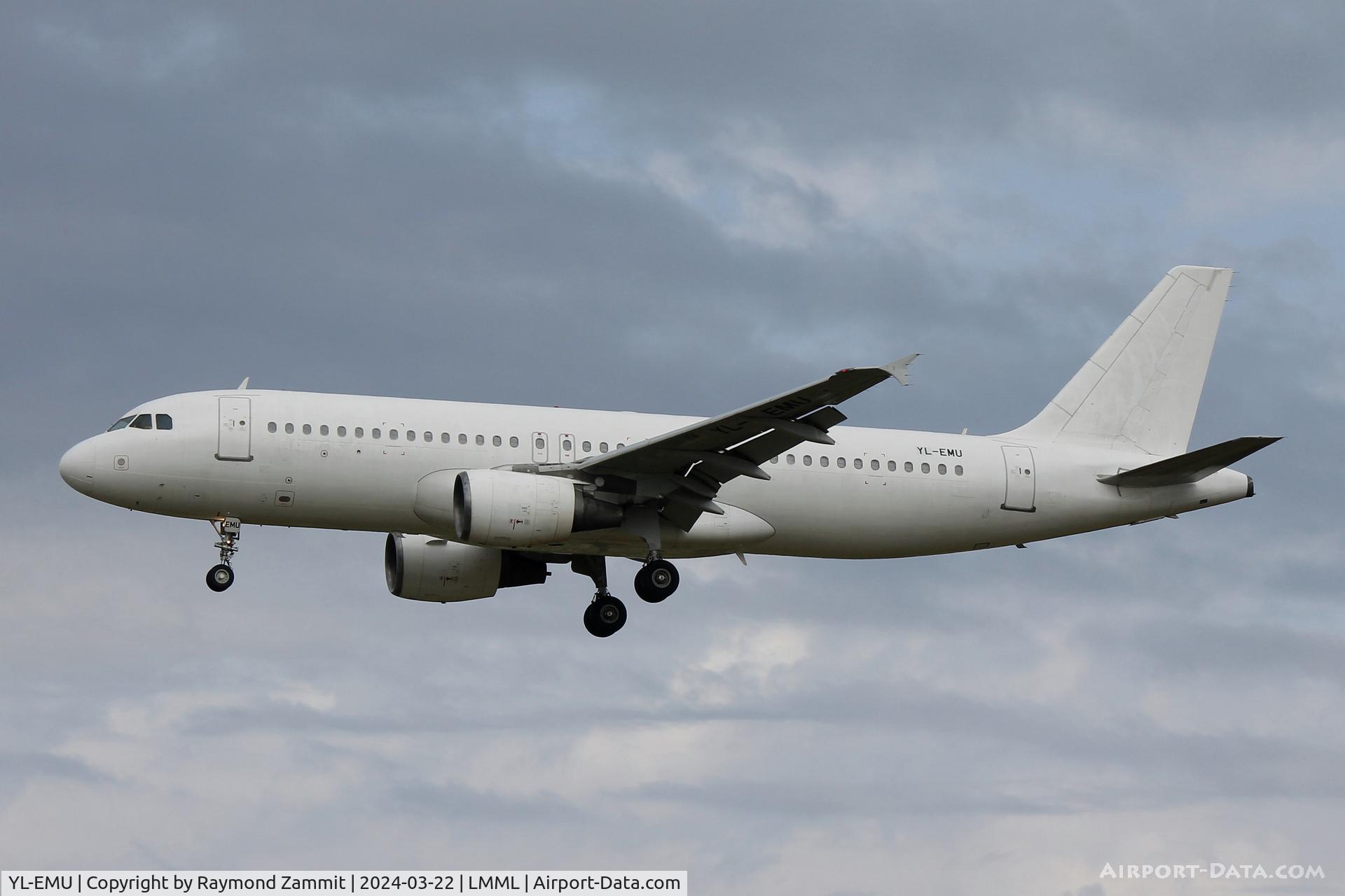 YL-EMU, 1999 Airbus A320-214 C/N 1087, A320 YL-EMU Getjets