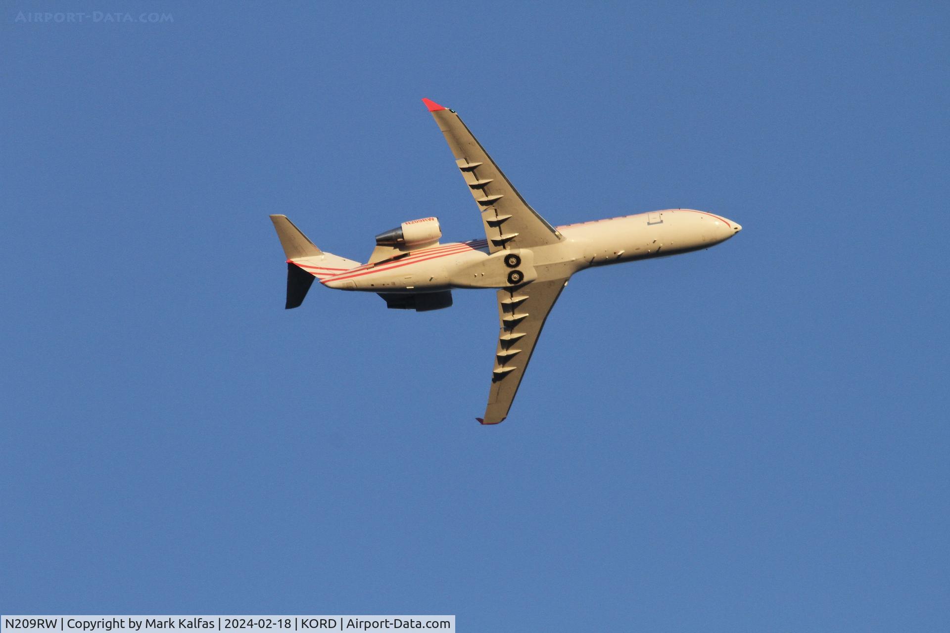 N209RW, 2003 Canadair CRJ-200ER (CL-600-2B19) C/N 7864, CRJ2 Contour Airlines Corporate Flight Management BOMBARDIER INC CL-600-2B19 NN209RW VTE3096 KORD-OWB