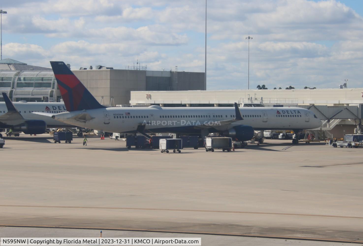 N595NW, 2003 Boeing 757-351 C/N 32995, DAL 753 zx MCO-MSP