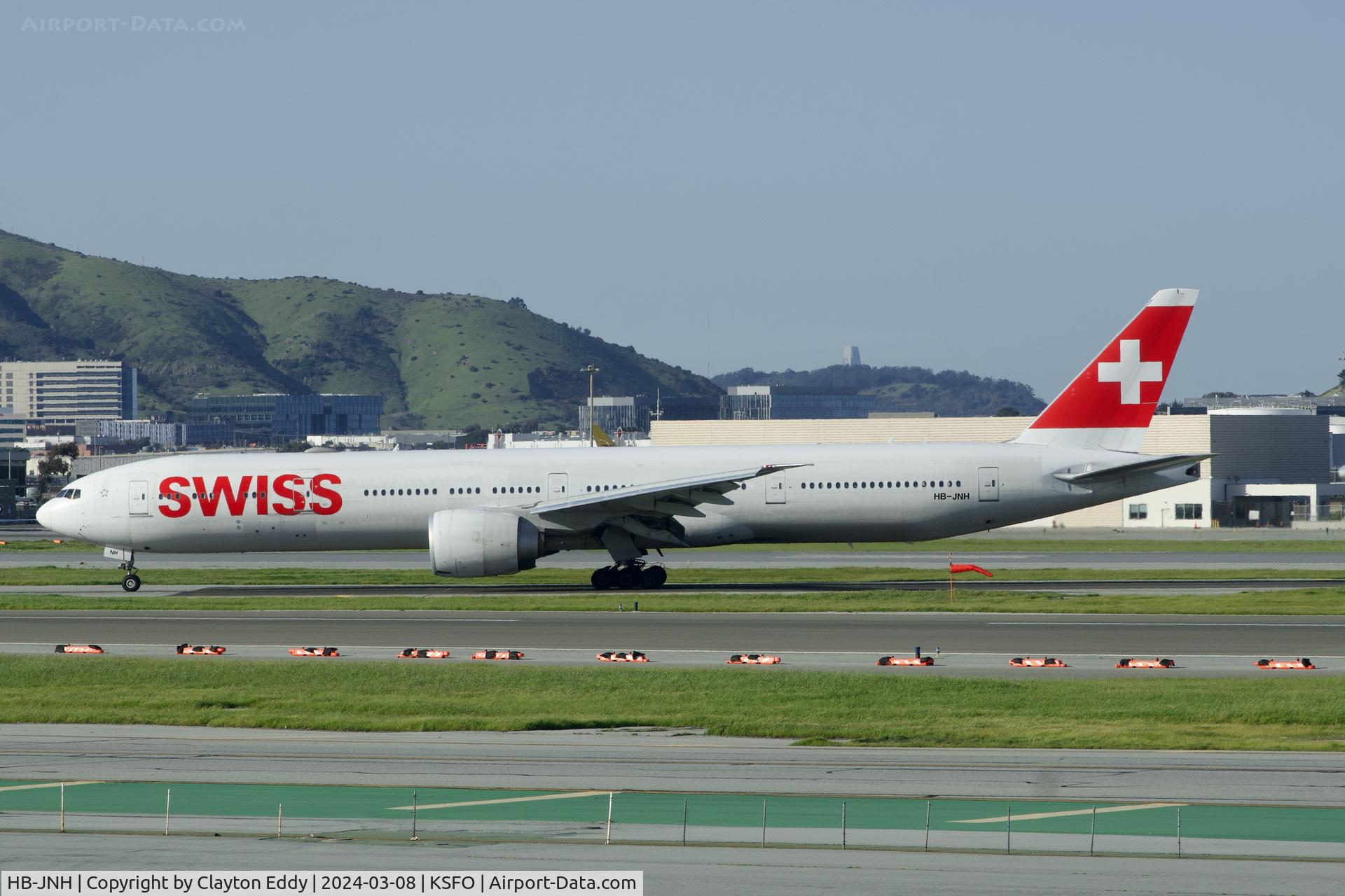 HB-JNH, 2017 Boeing 777-300/ER C/N 62753, SFO 2024.