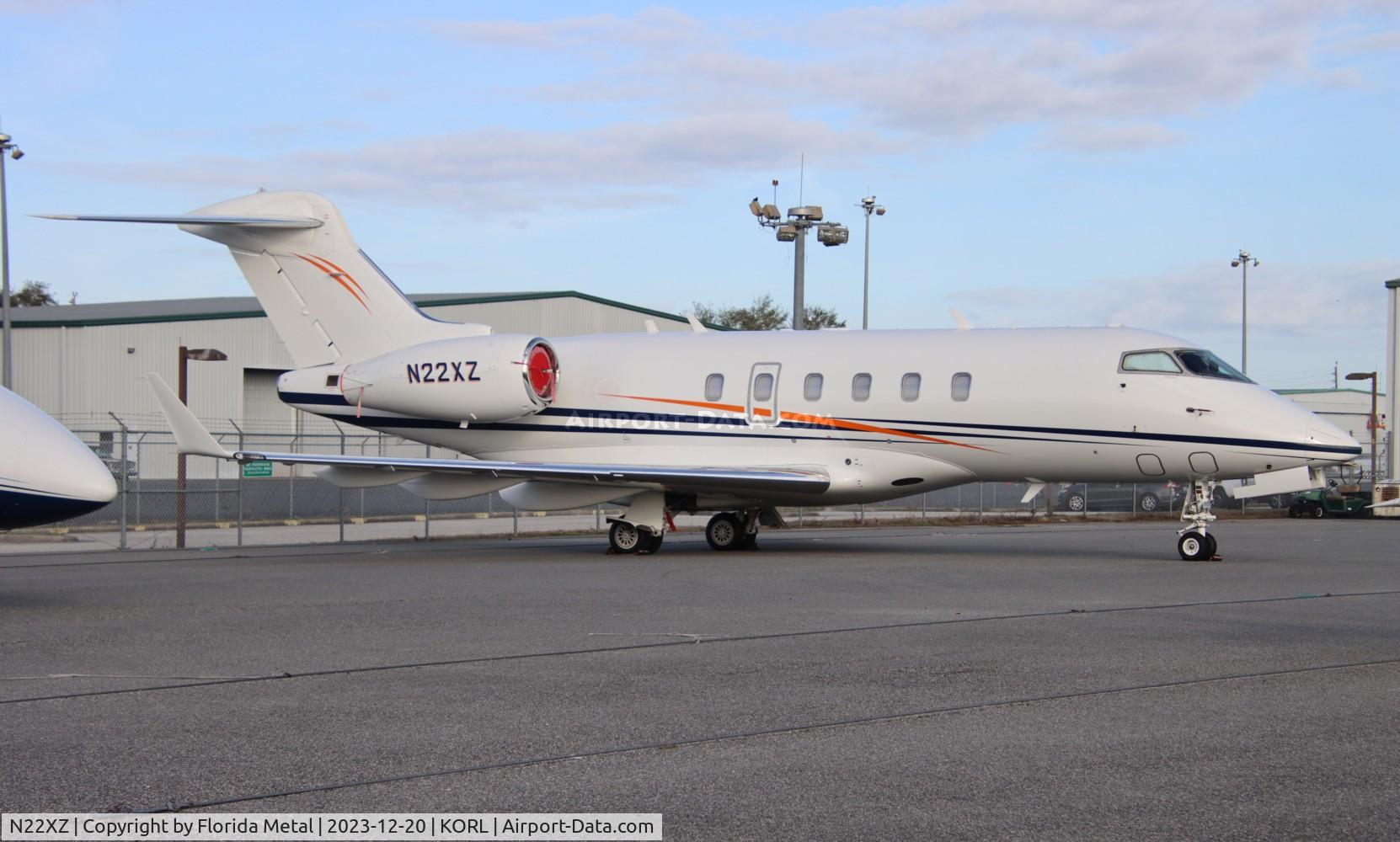 N22XZ, 2011 Bombardier Challenger 300 (BD-100-1A10) C/N 20294, Challenger 300 zx