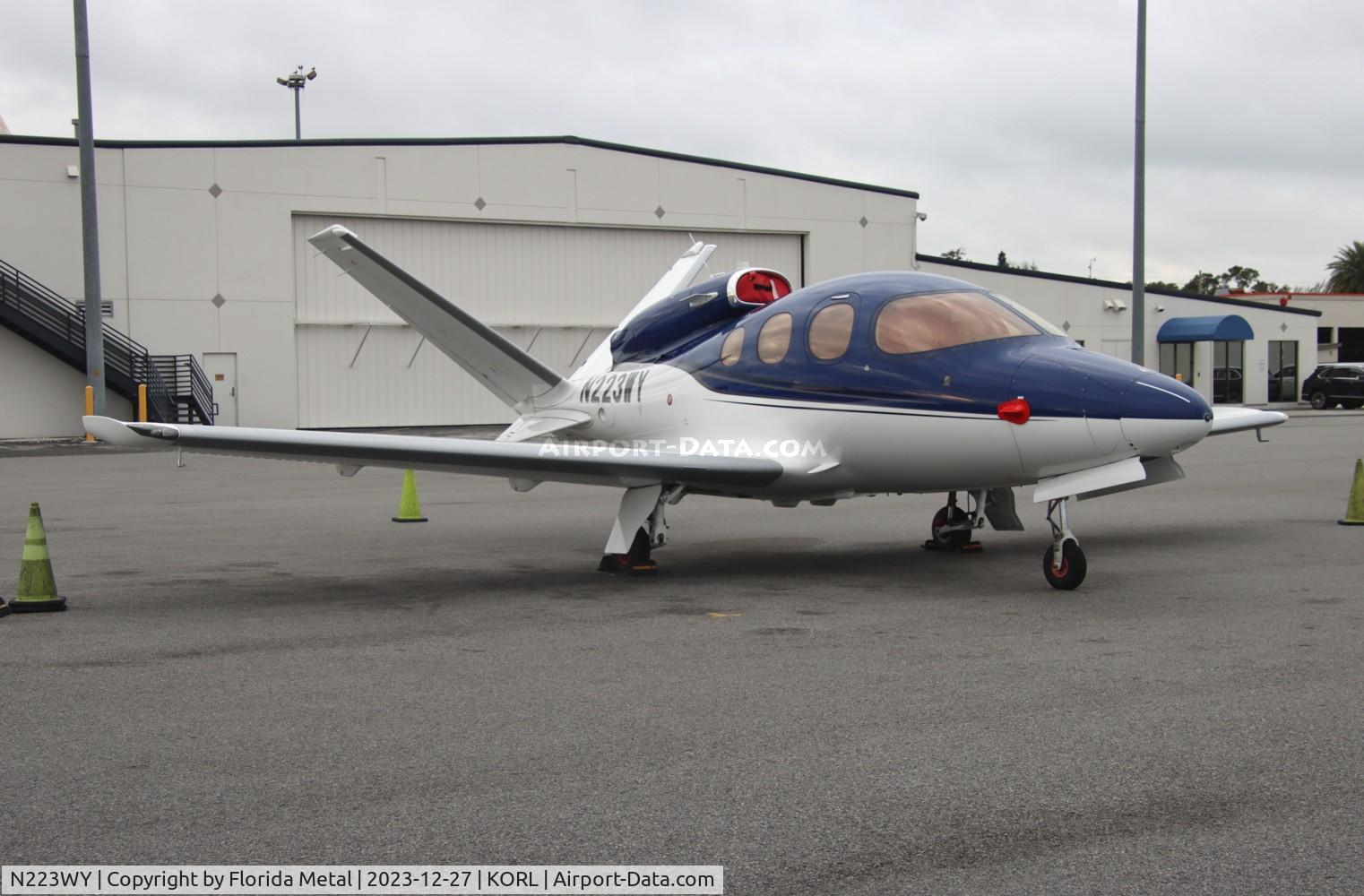 N223WY, 2018 Cirrus SF50 C/N 0033, SF50 zx