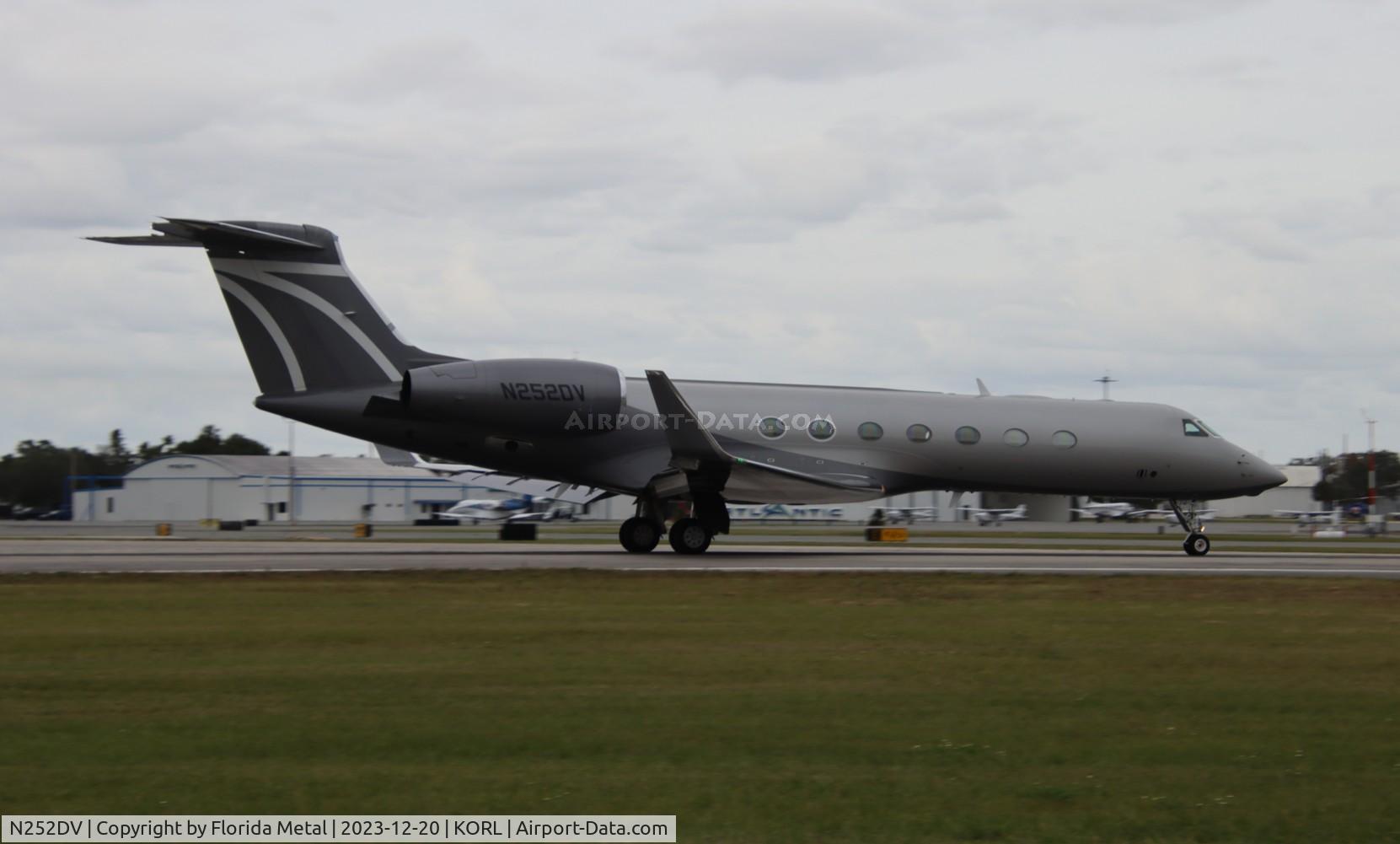 N252DV, 2014 Gulfstream Aerospace GV-SP (G550) C/N 5463, G550 zx ORL-GRR