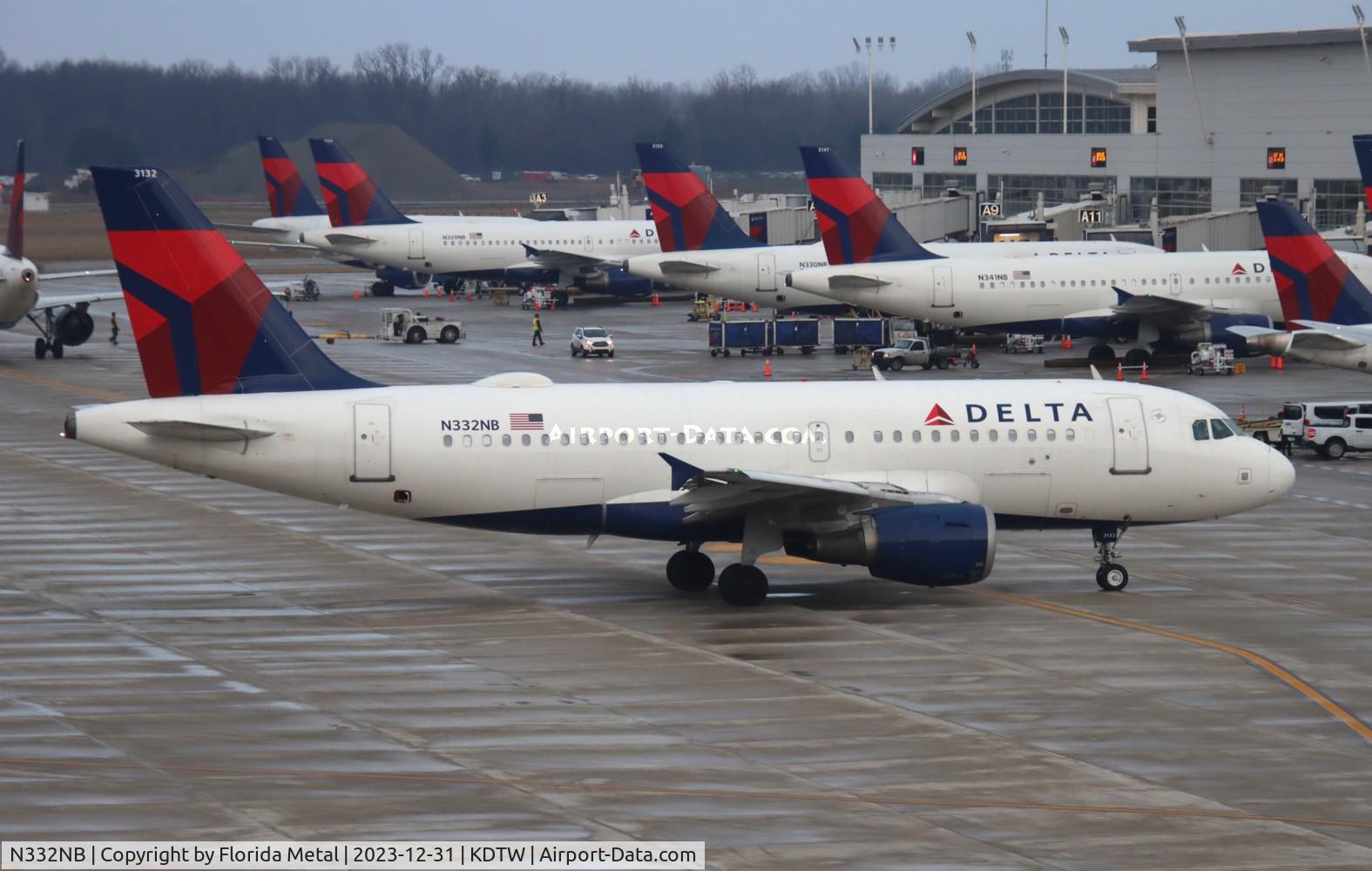 N332NB, 2001 Airbus A319-114 C/N 1570, DAL A319 zx DTW-TVC