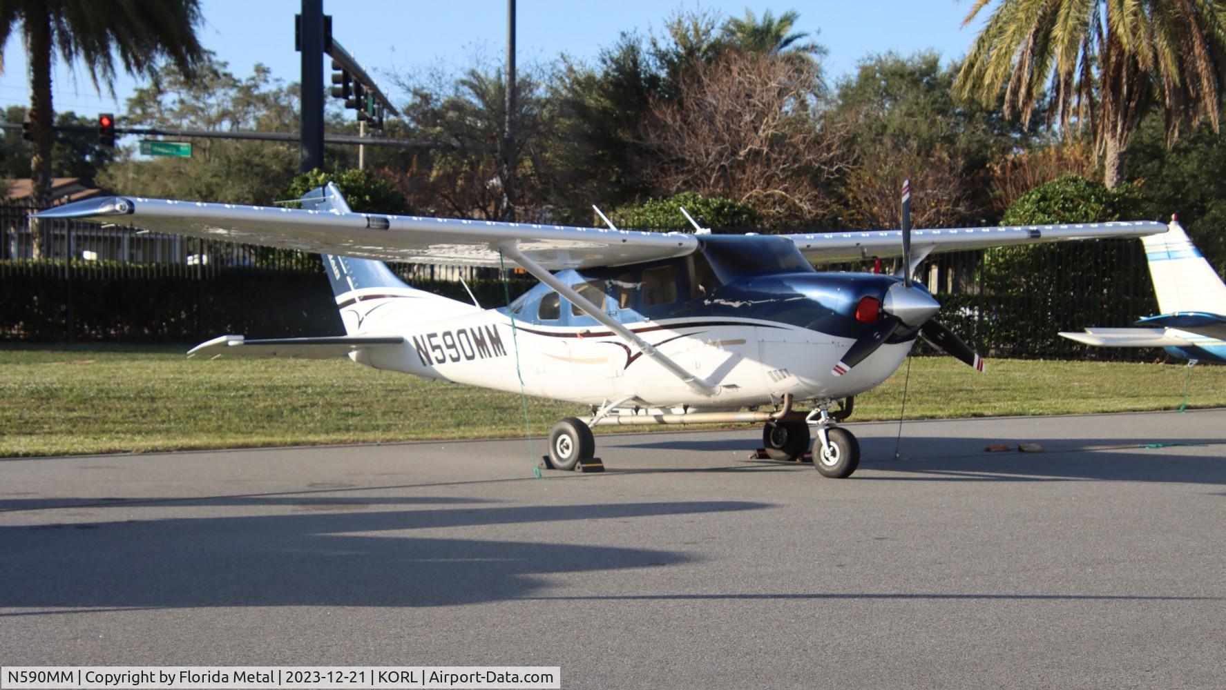 N590MM, 2001 Cessna T206H Turbo Stationair C/N T20608339, T206H zx