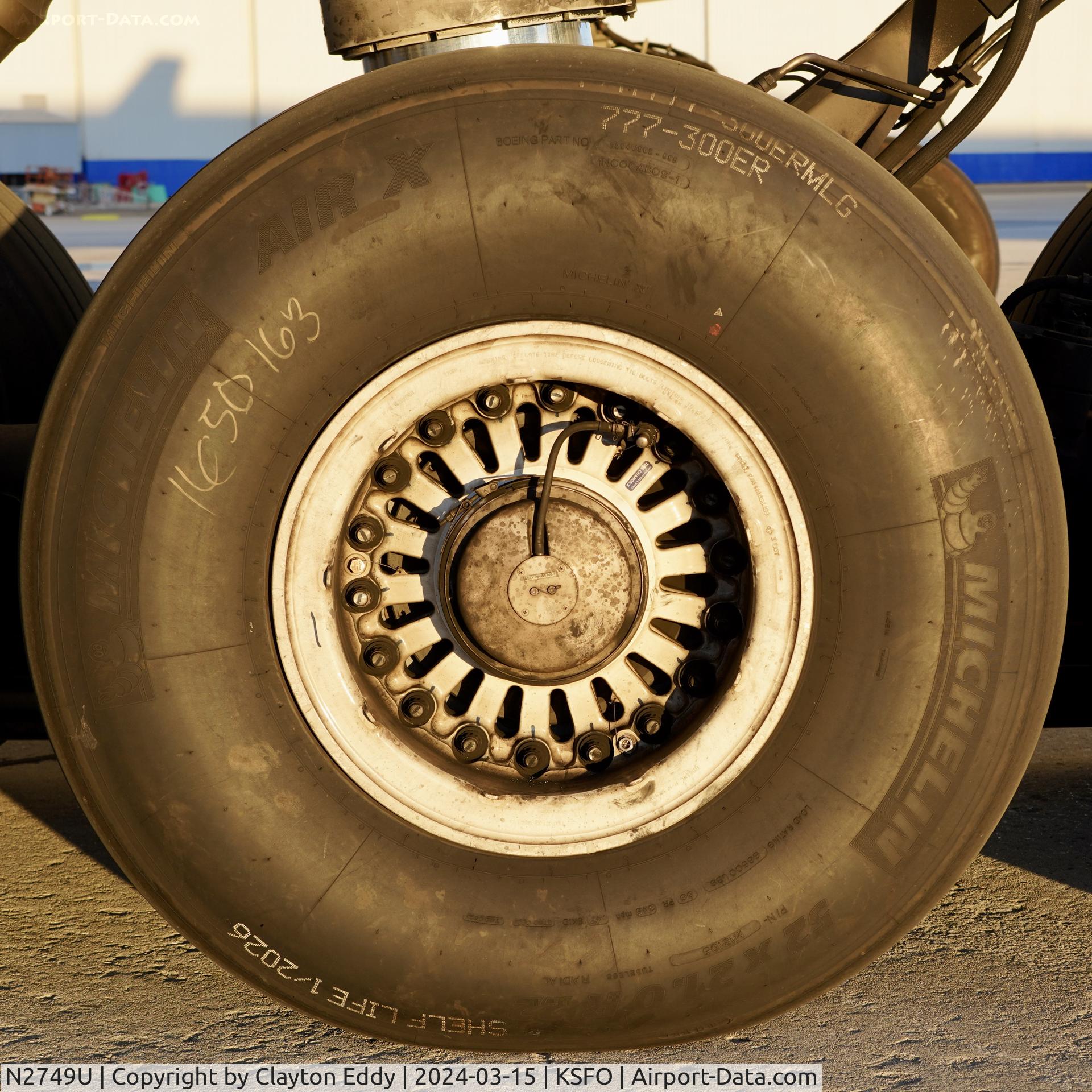 N2749U, 2019 Boeing 777-300/ER C/N 66589, SFO 2024.