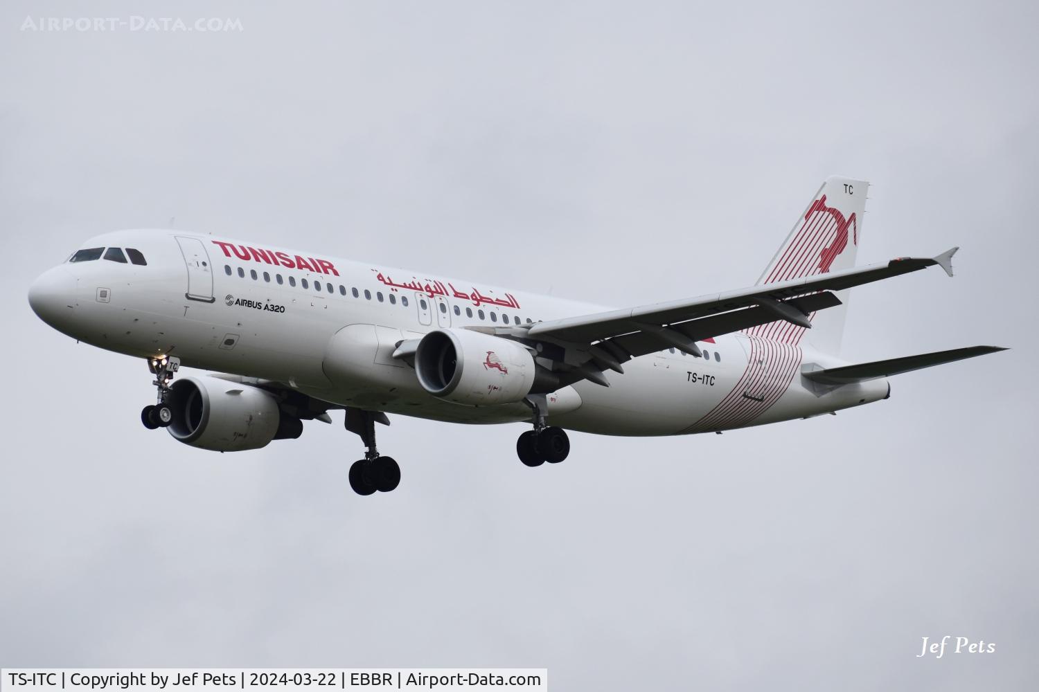 TS-ITC, 2011 Airbus A320-214 C/N 4805, Clear to land at Brussels Airport.