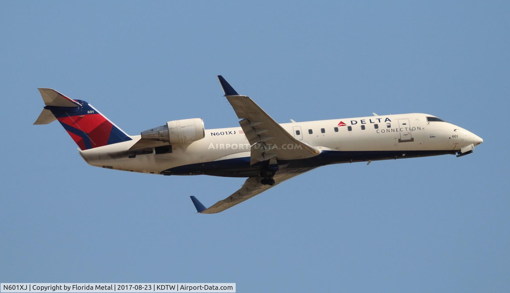 N601XJ, 2005 Bombardier CRJ-200 (CL-600-2B19) C/N 8044, MES/DAL CRJ2 zx DTW-CLE